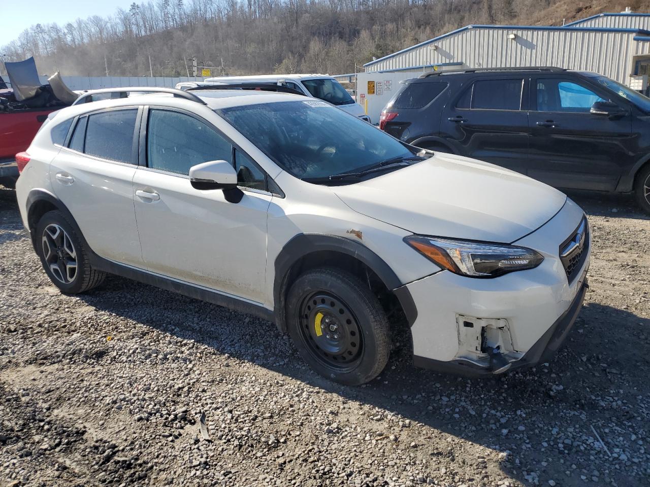 Photo 3 VIN: JF2GTAMC4K8211210 - SUBARU CROSSTREK 