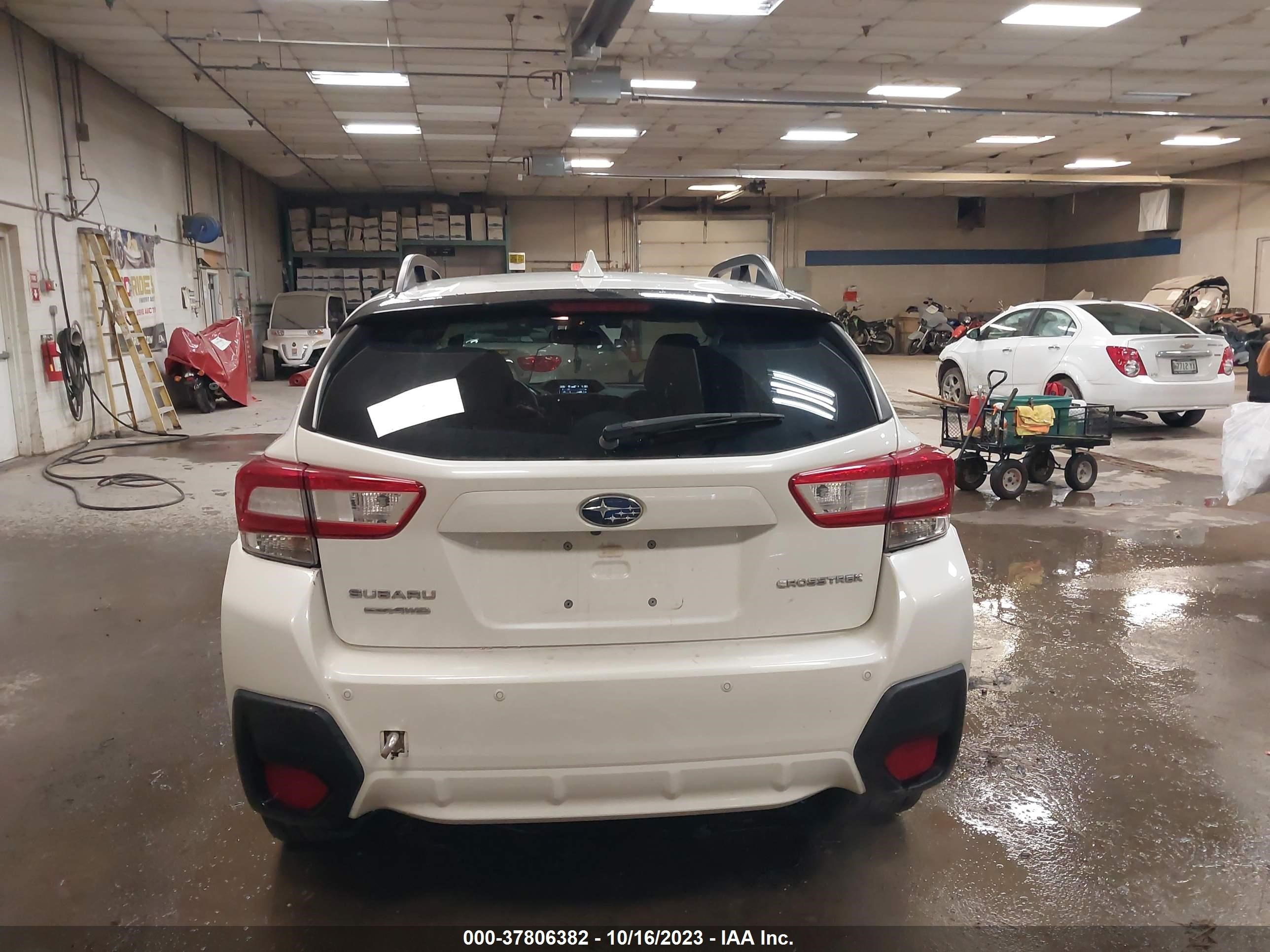 Photo 16 VIN: JF2GTAMC4KH367442 - SUBARU CROSSTREK 