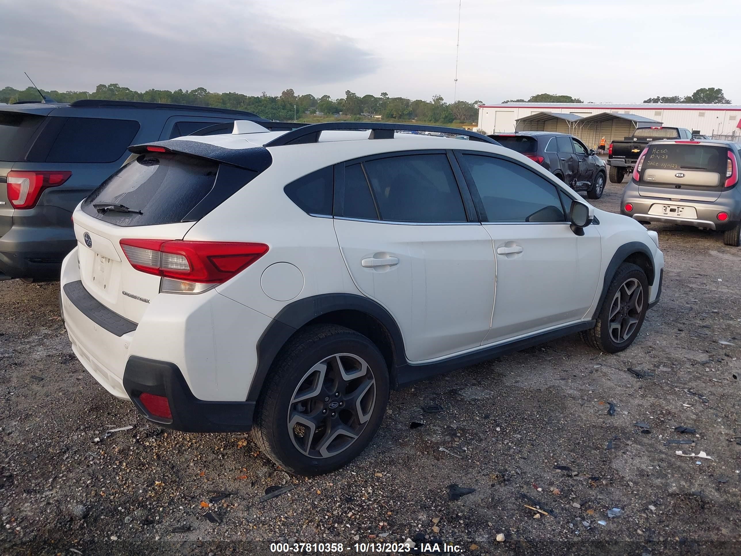 Photo 3 VIN: JF2GTAMC4LH211774 - SUBARU CROSSTREK 