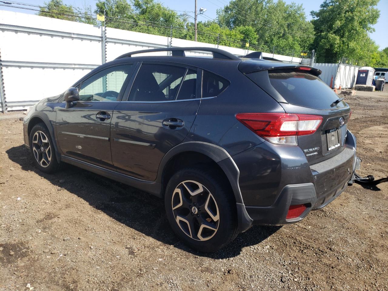 Photo 1 VIN: JF2GTAMC8JH326584 - SUBARU CROSSTREK 