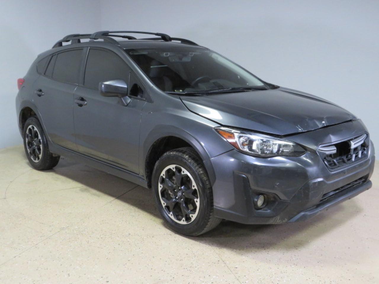 Photo 1 VIN: JF2GTAPC0P8242621 - SUBARU CROSSTREK 