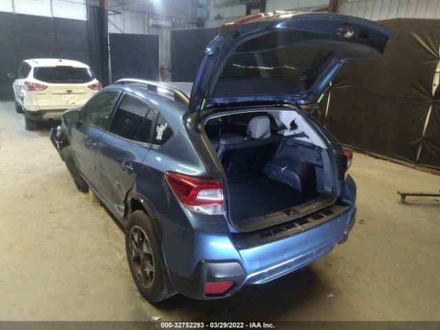 Photo 2 VIN: JF2GTAPC1L8268977 - SUBARU CROSSTREK 