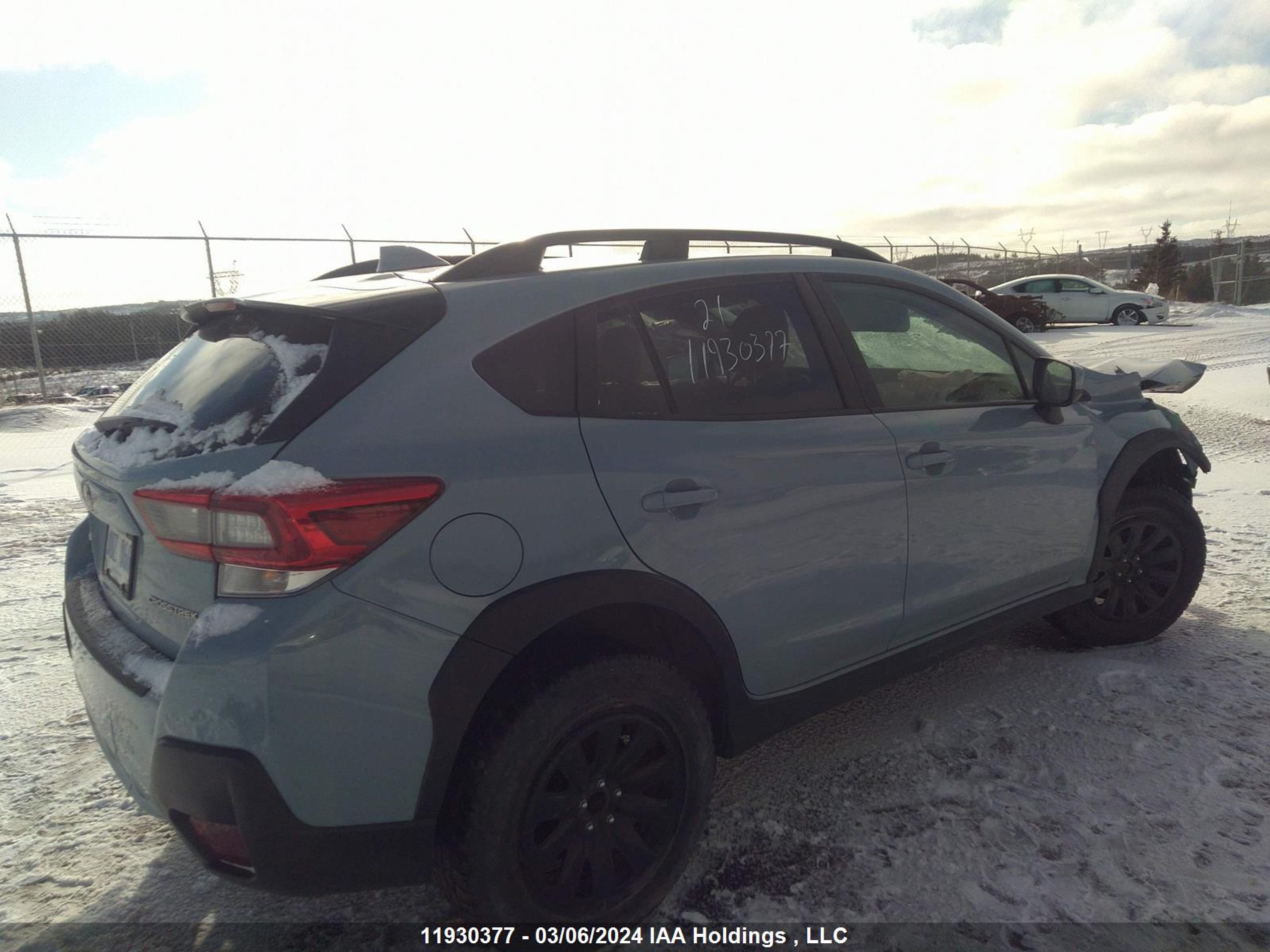 Photo 3 VIN: JF2GTAPC1M8396220 - SUBARU CROSSTREK 