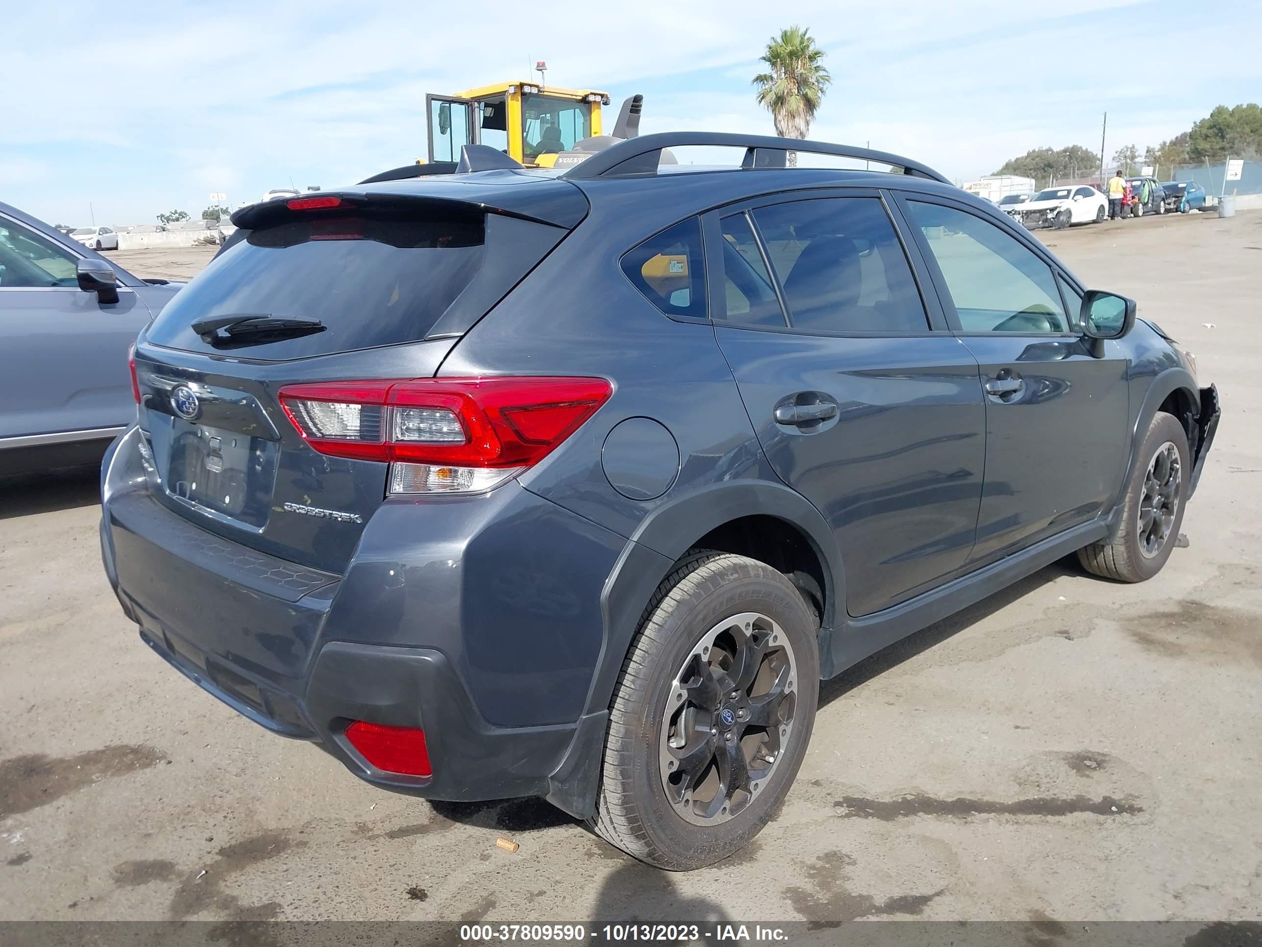 Photo 3 VIN: JF2GTAPC3MH370265 - SUBARU CROSSTREK 