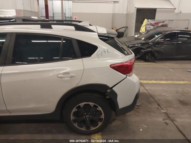 Photo 5 VIN: JF2GTAPC4NH272704 - SUBARU CROSSTREK 