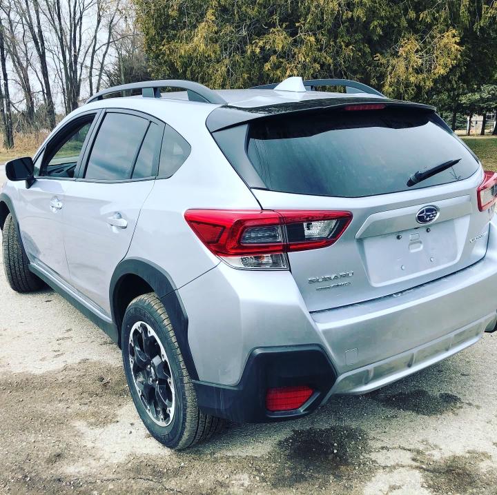 Photo 2 VIN: JF2GTAPC8M8205909 - SUBARU CROSSTREK 