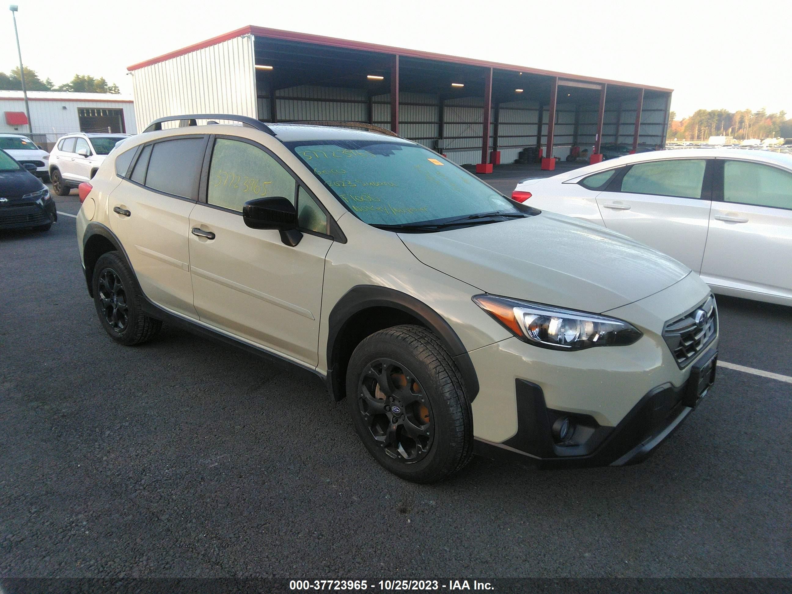 Photo 1 VIN: JF2GTAPC8P8252300 - SUBARU CROSSTREK 