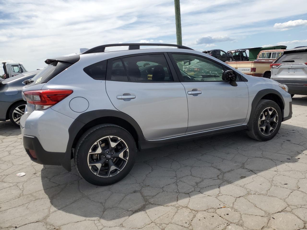 Photo 2 VIN: JF2GTAPCXL8271506 - SUBARU CROSSTREK 