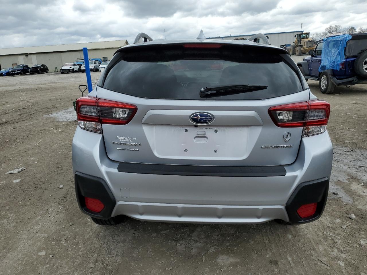 Photo 5 VIN: JF2GTAPCXM8335383 - SUBARU CROSSTREK 