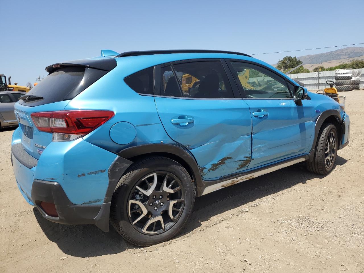 Photo 2 VIN: JF2GTDNCXLH283305 - SUBARU CROSSTREK 