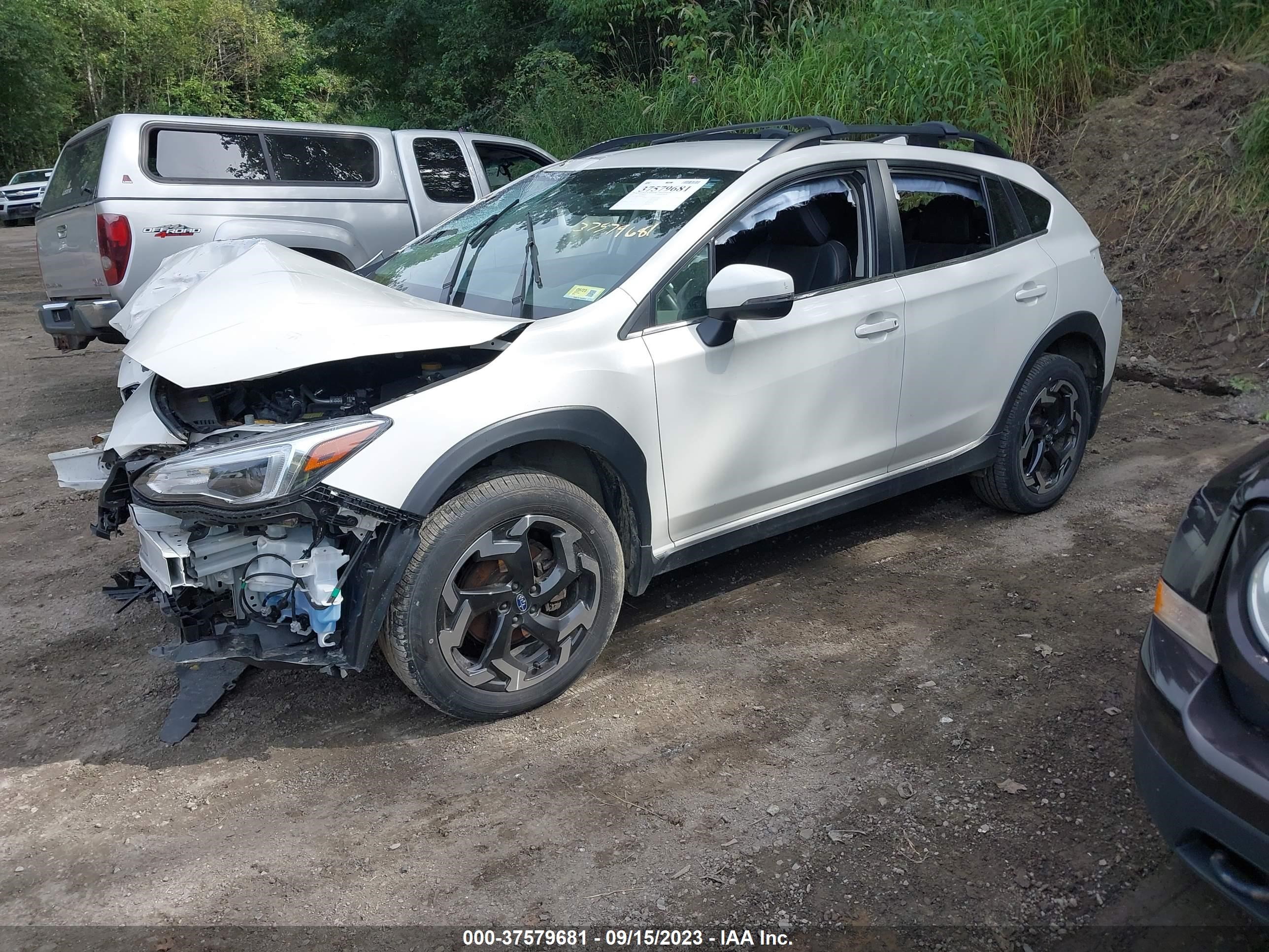 Photo 1 VIN: JF2GTHMC4M8339118 - SUBARU CROSSTREK 