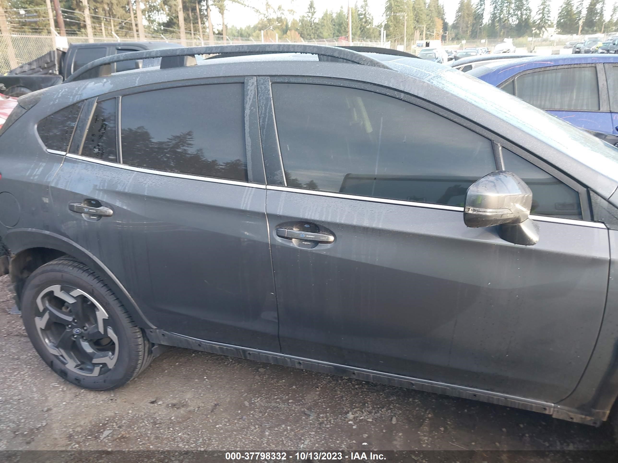 Photo 13 VIN: JF2GTHMC7M8325052 - SUBARU CROSSTREK 