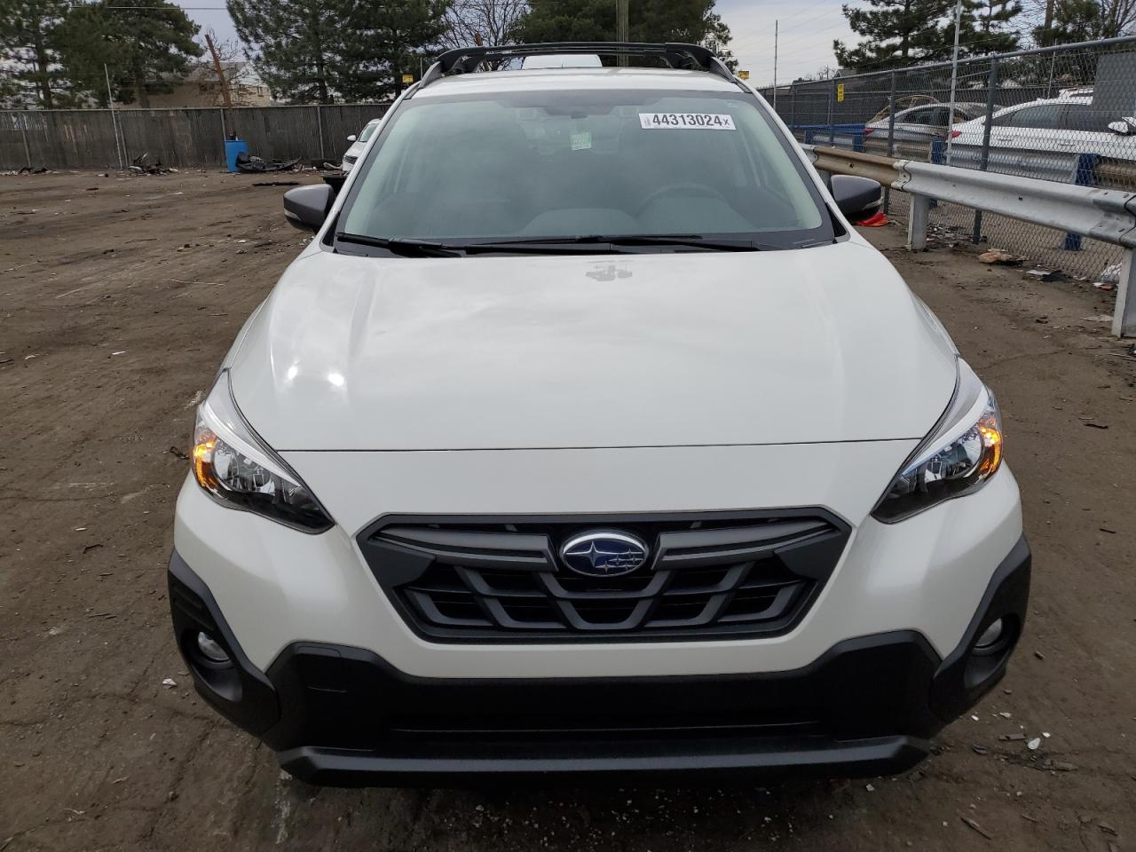 Photo 4 VIN: JF2GTHRC4NH286432 - SUBARU CROSSTREK 