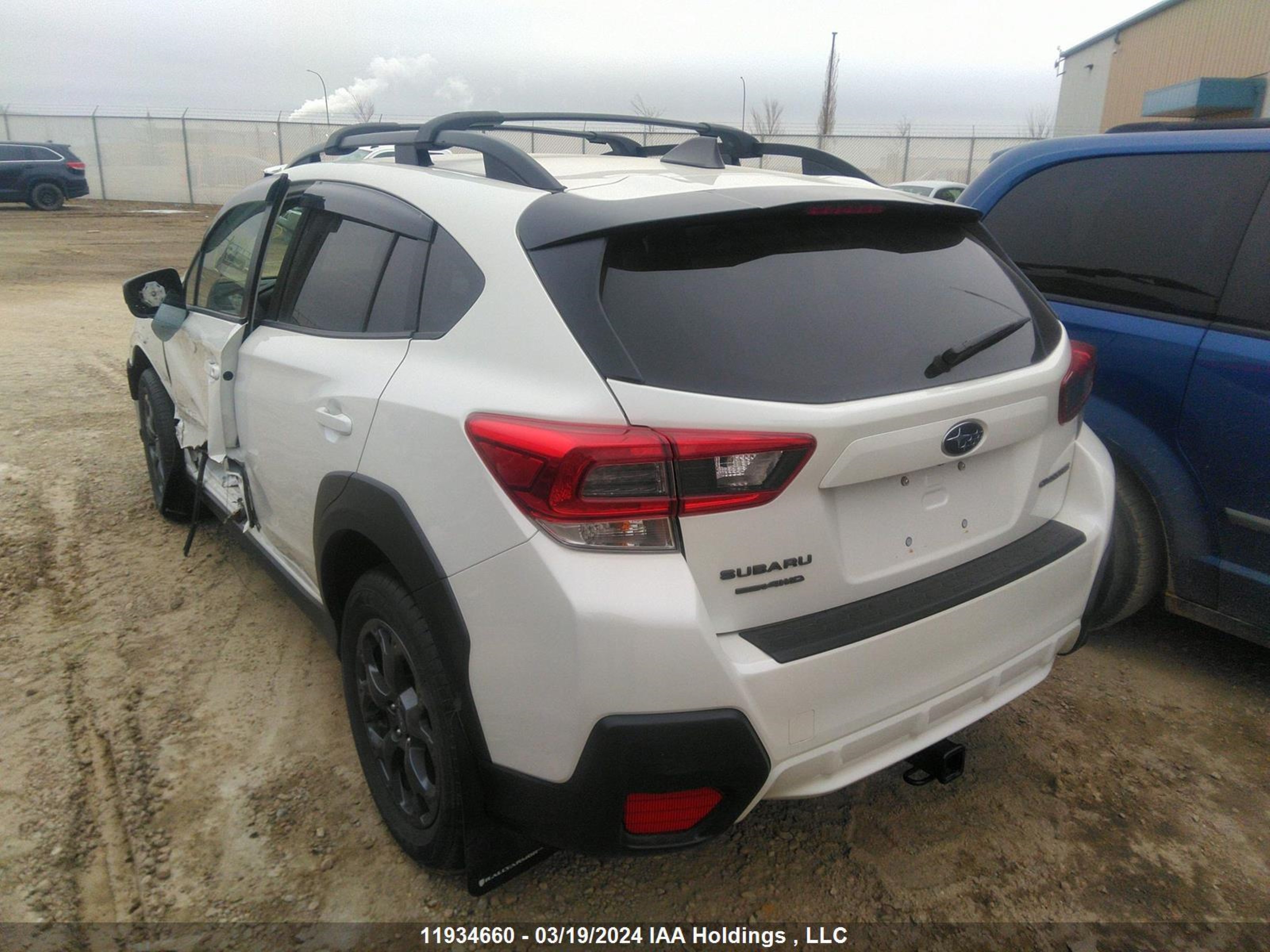 Photo 2 VIN: JF2GTHSC1NH236016 - SUBARU CROSSTREK 