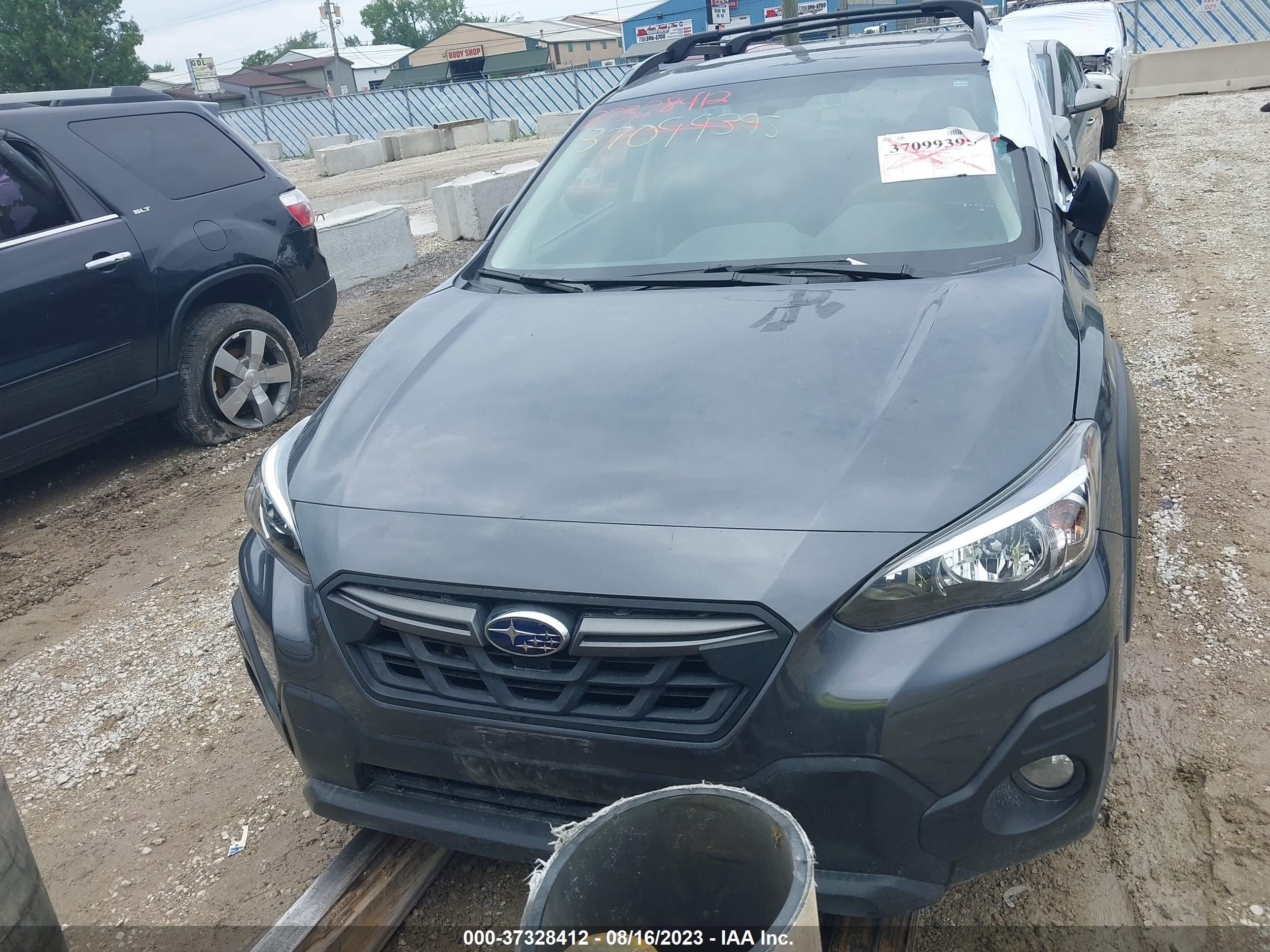 Photo 11 VIN: JF2GTHSC3MH305058 - SUBARU CROSSTREK 