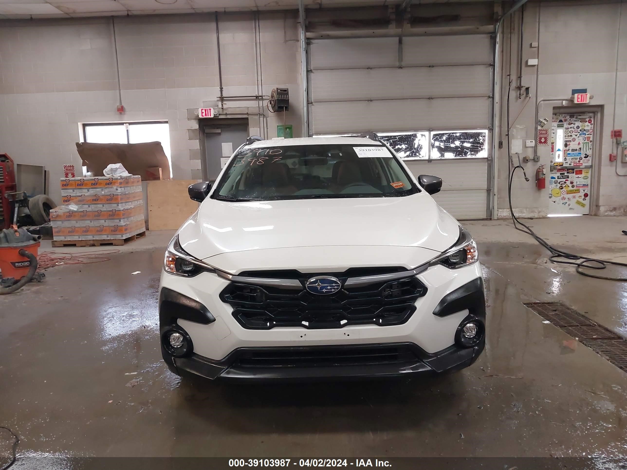 Photo 11 VIN: JF2GUADC0RH212720 - SUBARU CROSSTREK 