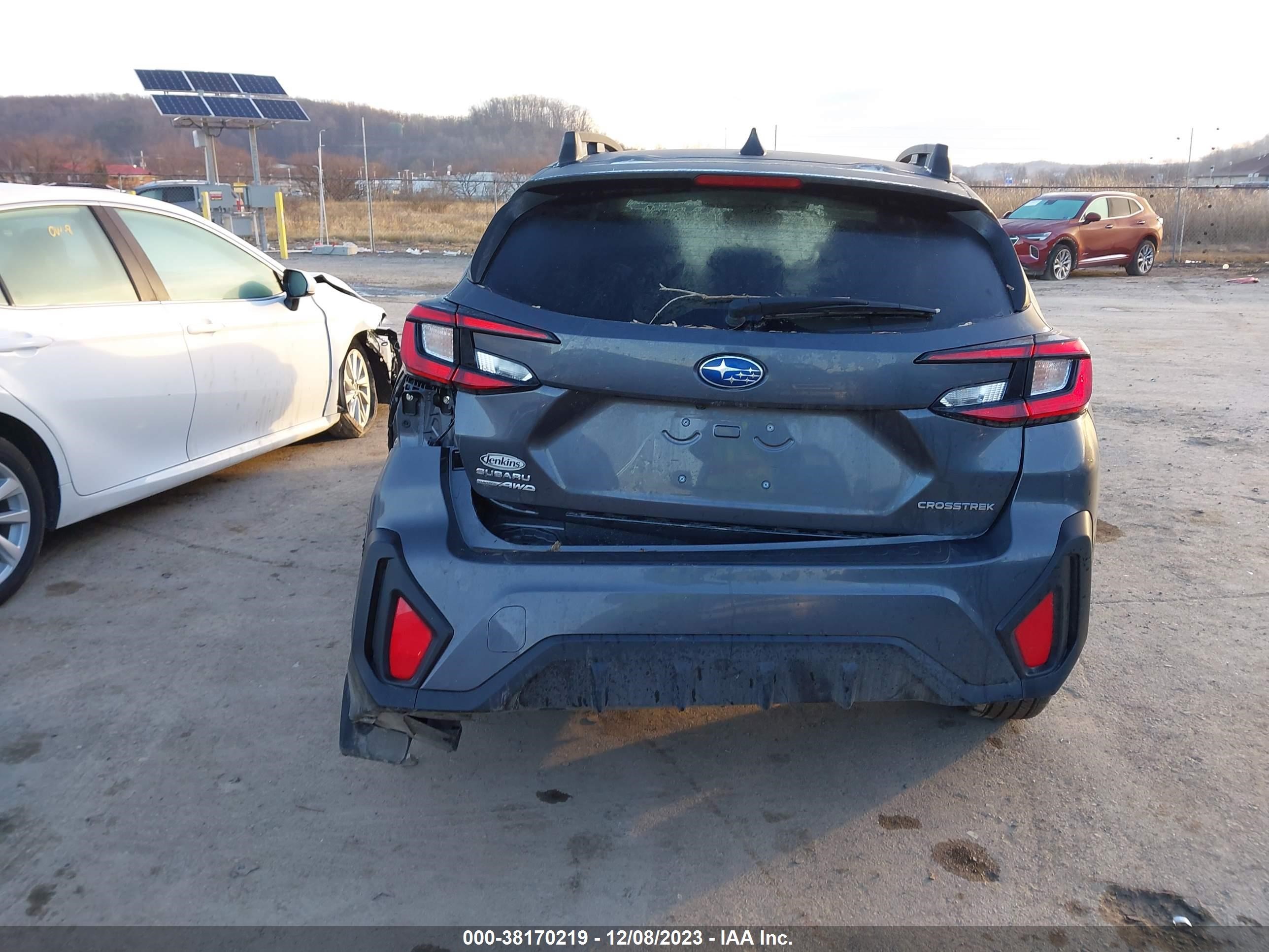 Photo 15 VIN: JF2GUADC2R8238686 - SUBARU CROSSTREK 