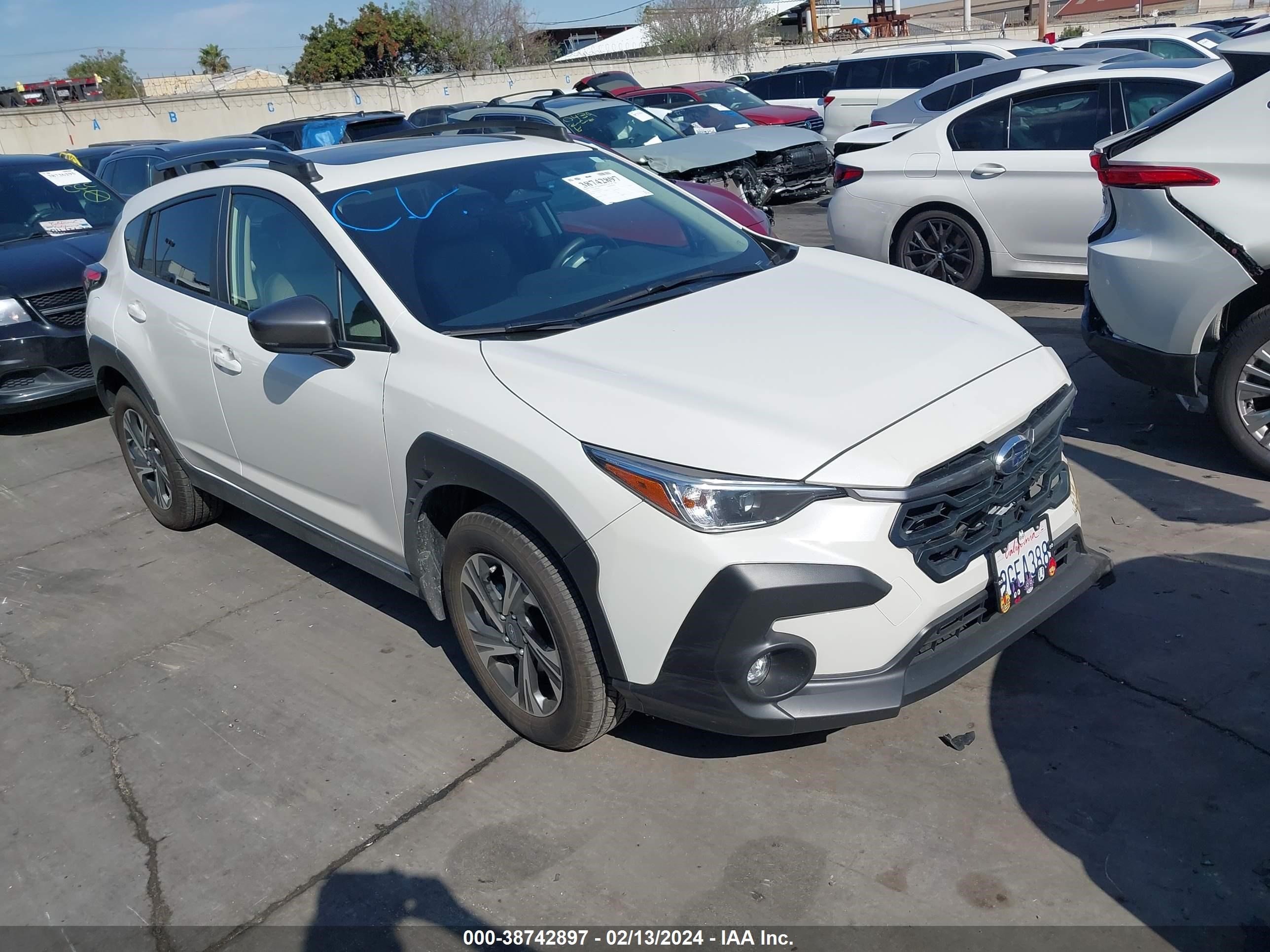 Photo 0 VIN: JF2GUADC6RH209353 - SUBARU CROSSTREK 