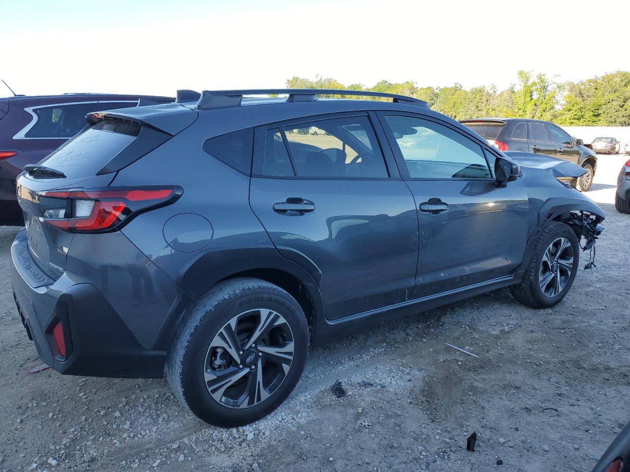 Photo 2 VIN: JF2GUADC7R8239333 - SUBARU CROSSTREK 