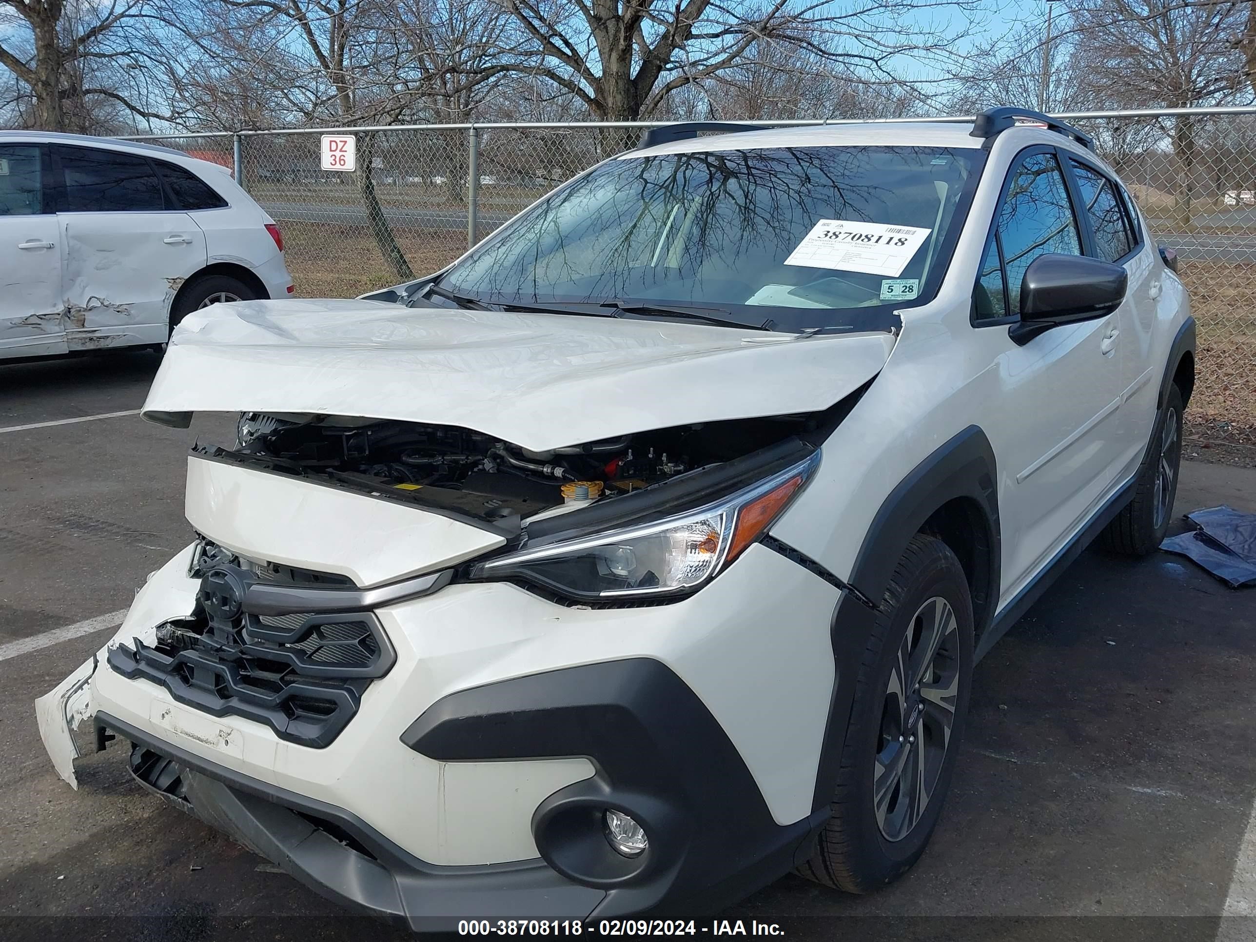 Photo 1 VIN: JF2GUADC7RH216408 - SUBARU CROSSTREK 