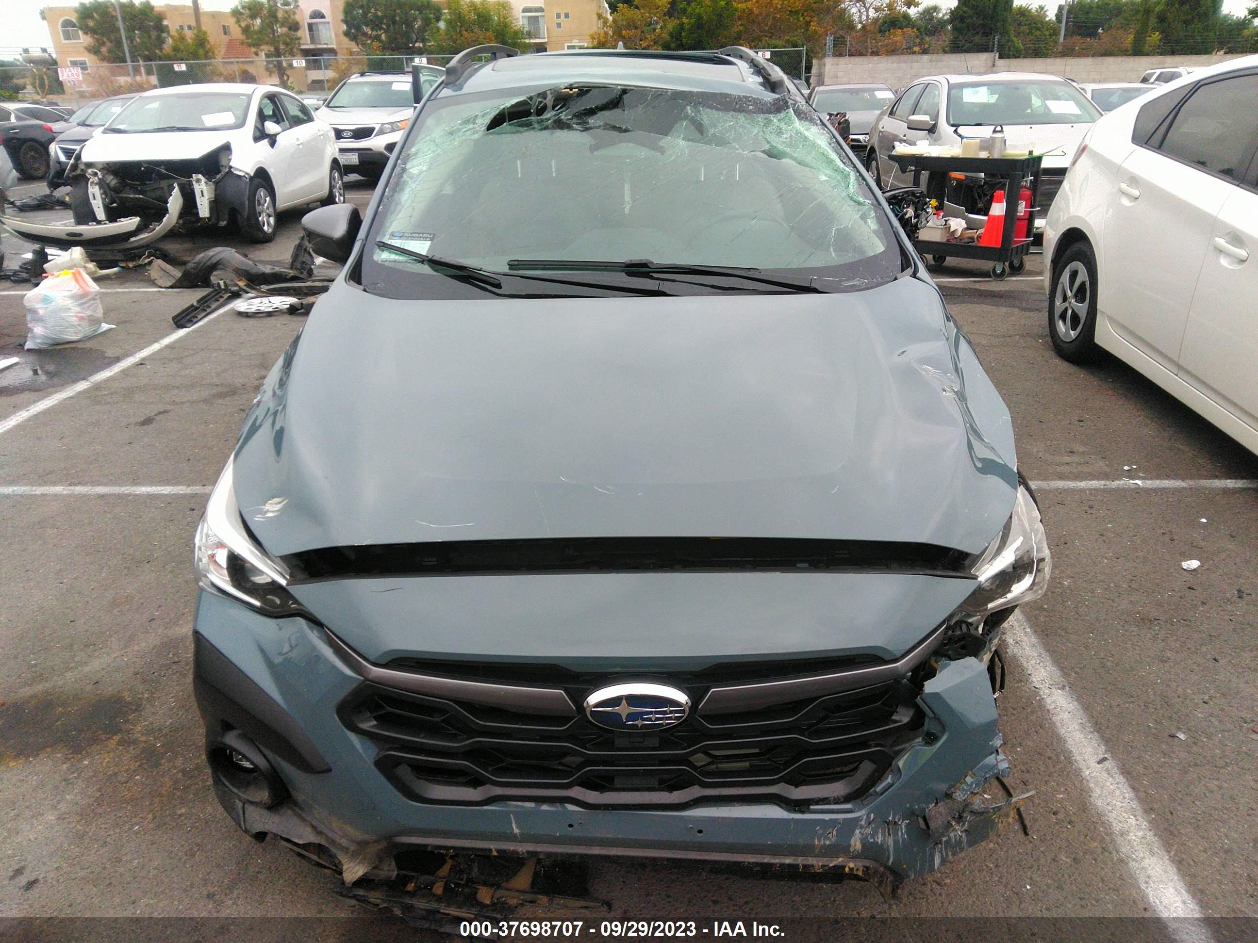 Photo 11 VIN: JF2GUADC9R8209055 - SUBARU CROSSTREK 