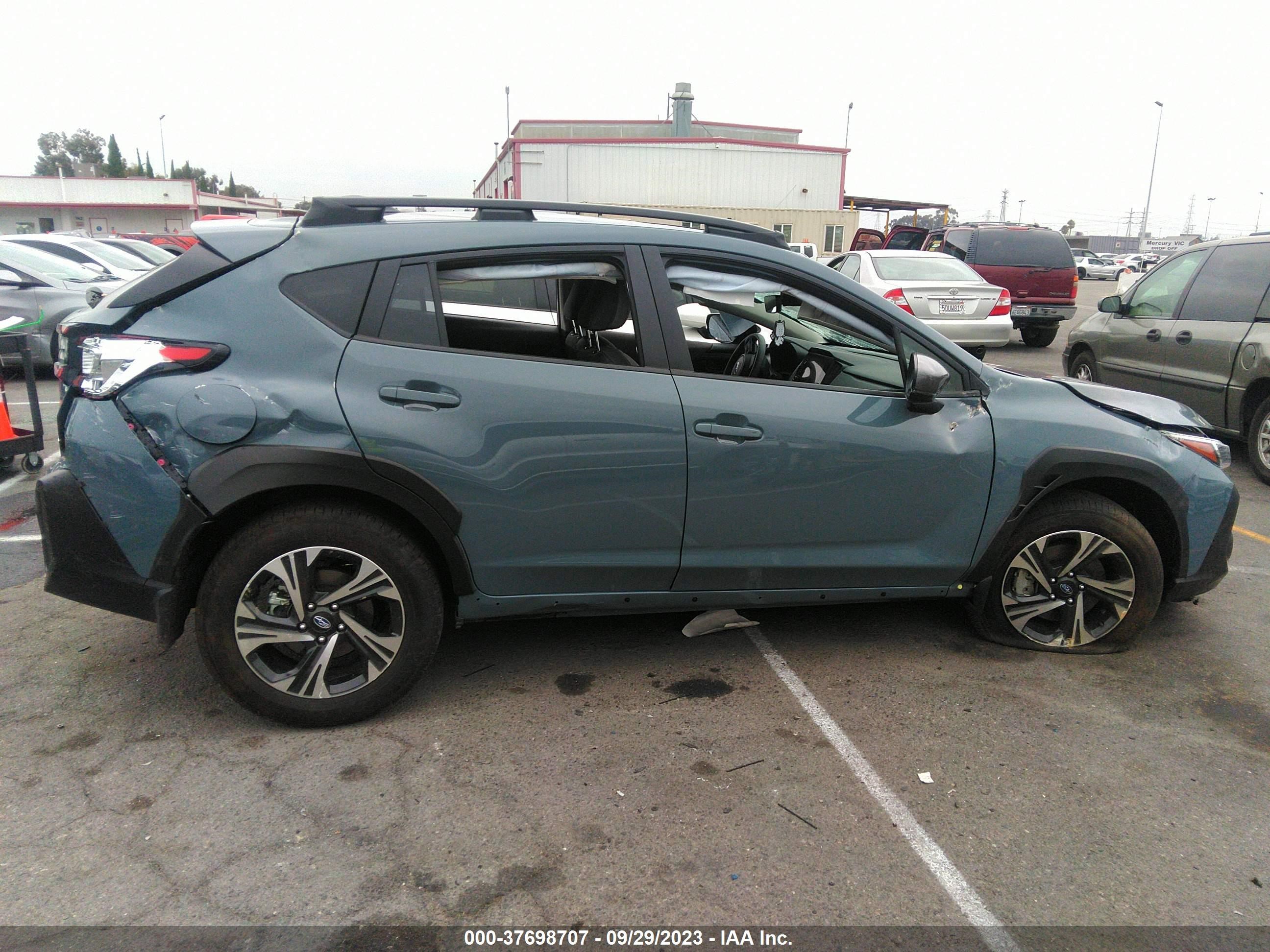 Photo 12 VIN: JF2GUADC9R8209055 - SUBARU CROSSTREK 