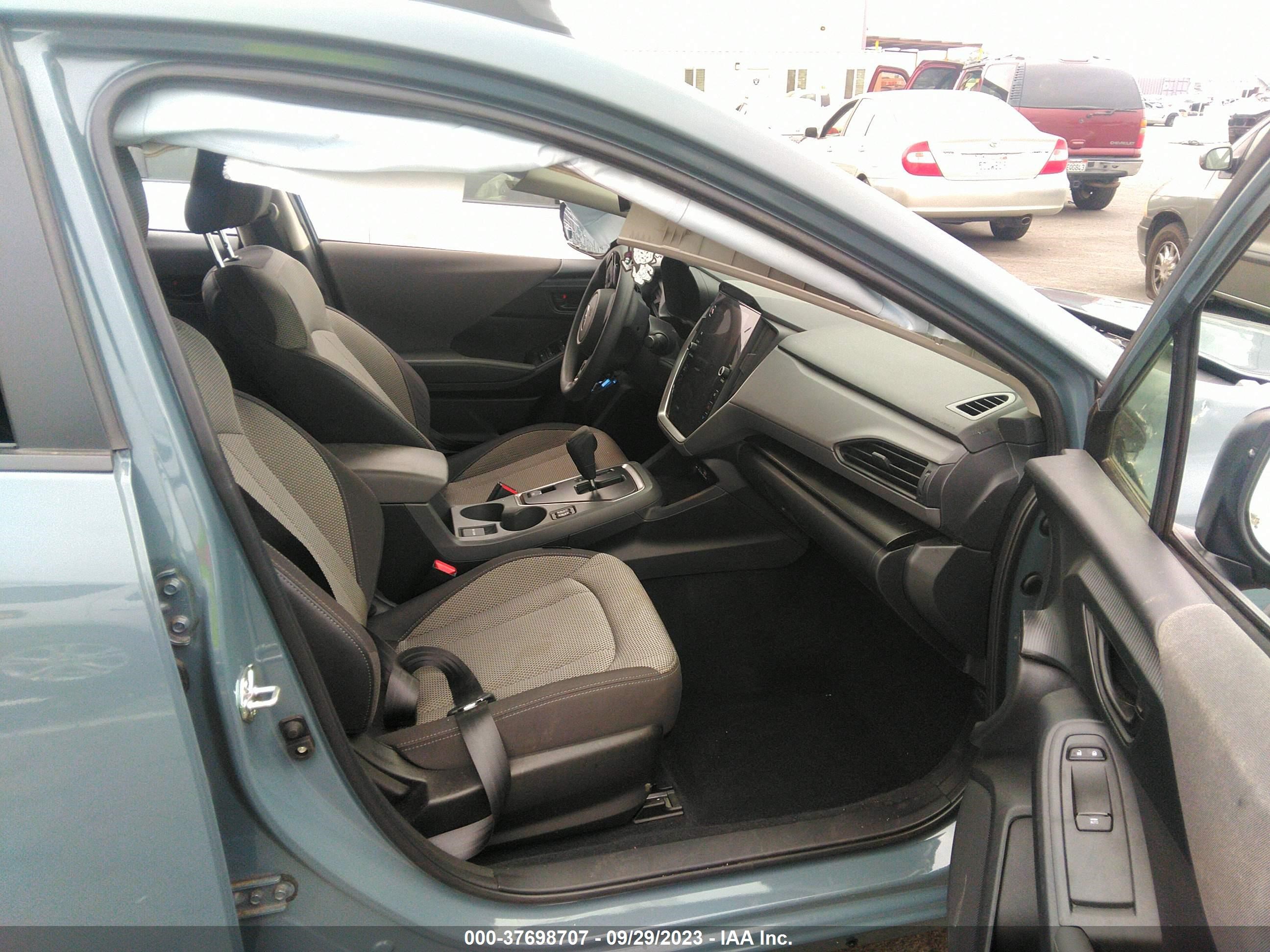 Photo 4 VIN: JF2GUADC9R8209055 - SUBARU CROSSTREK 