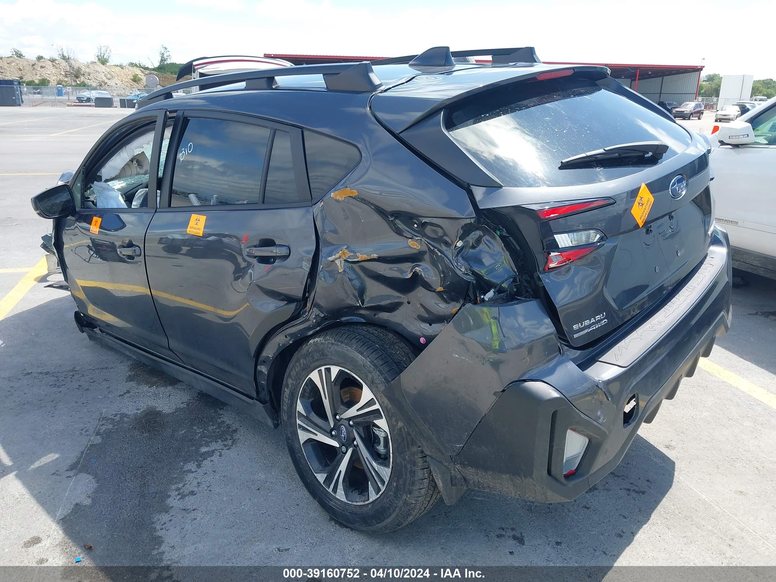 Photo 2 VIN: JF2GUADCXR8311237 - SUBARU CROSSTREK 