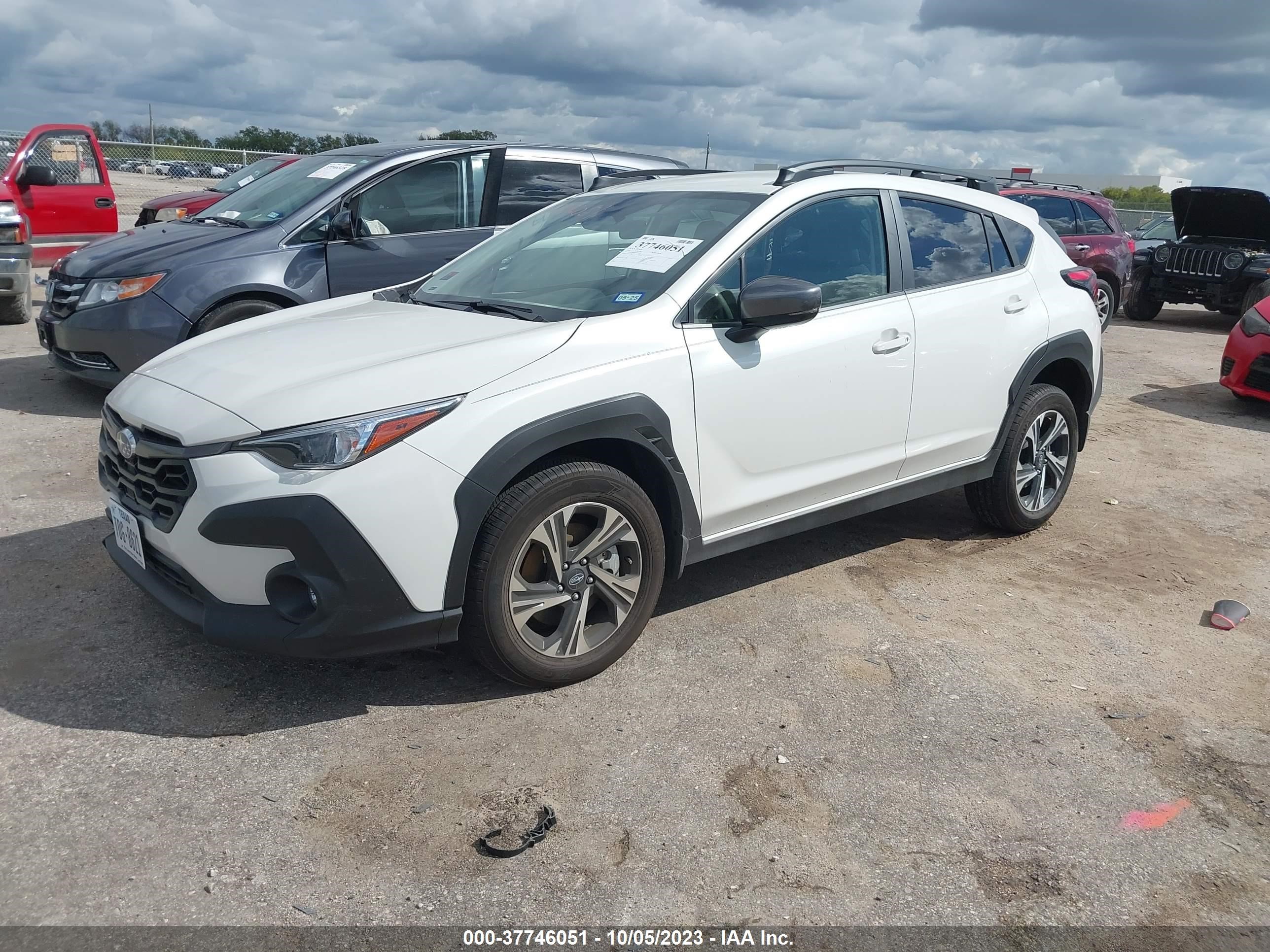 Photo 1 VIN: JF2GUADCXRH228049 - SUBARU CROSSTREK 