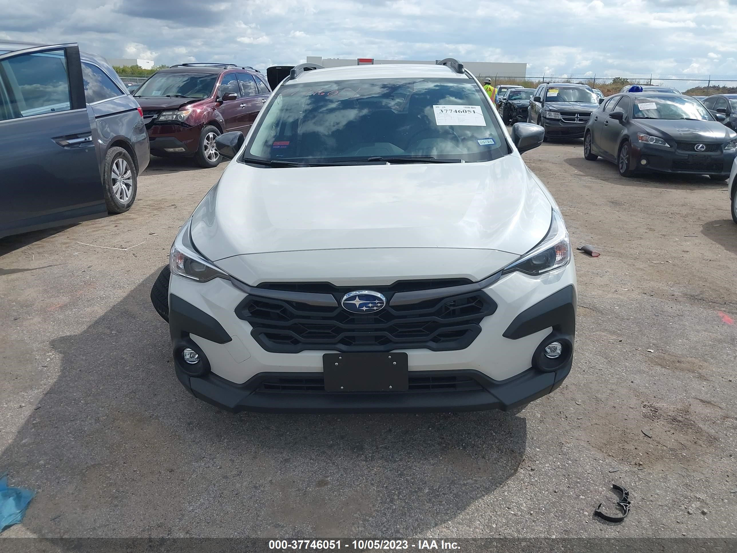 Photo 11 VIN: JF2GUADCXRH228049 - SUBARU CROSSTREK 