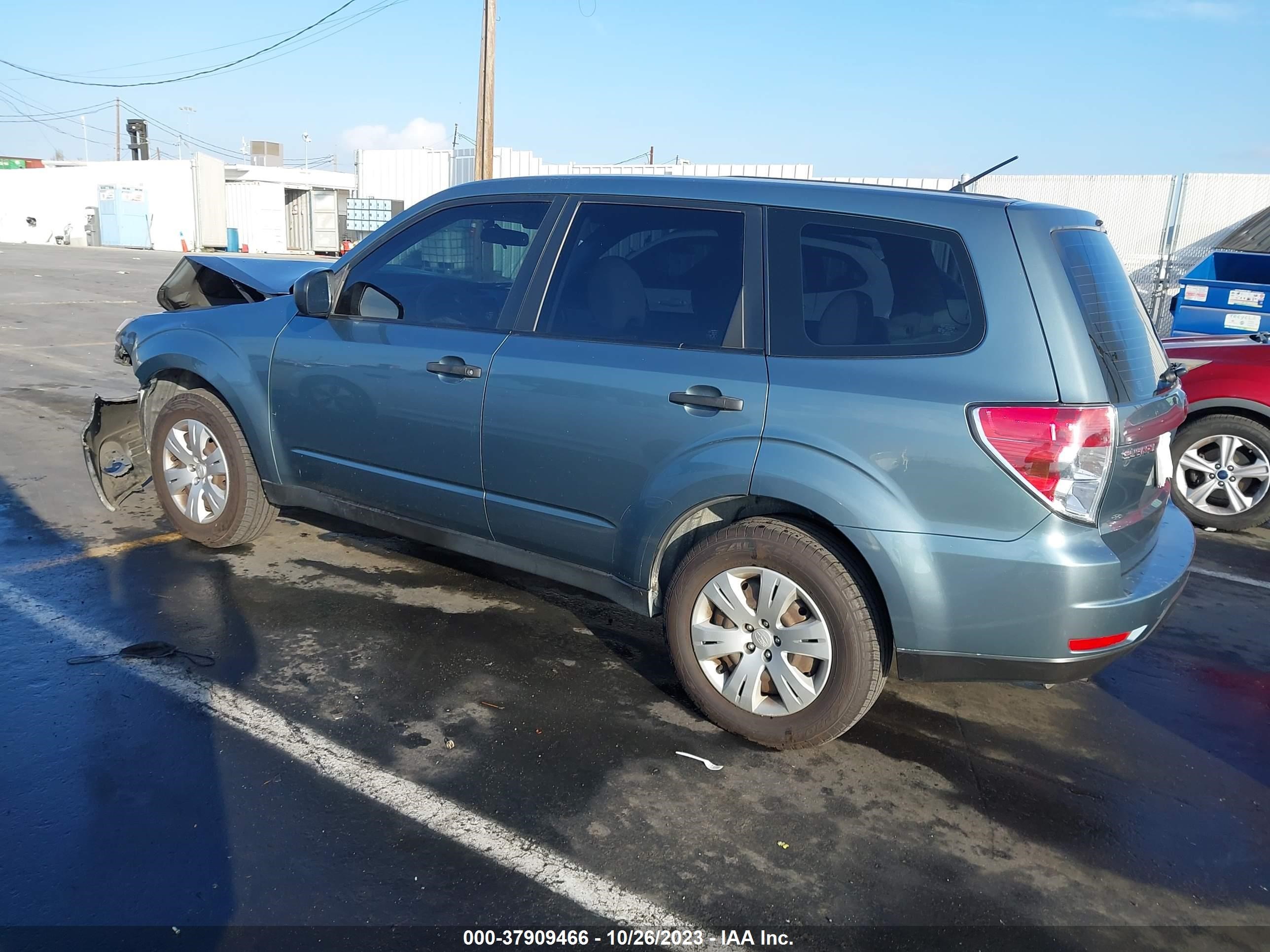 Photo 2 VIN: JF2SH61609H766155 - SUBARU FORESTER 