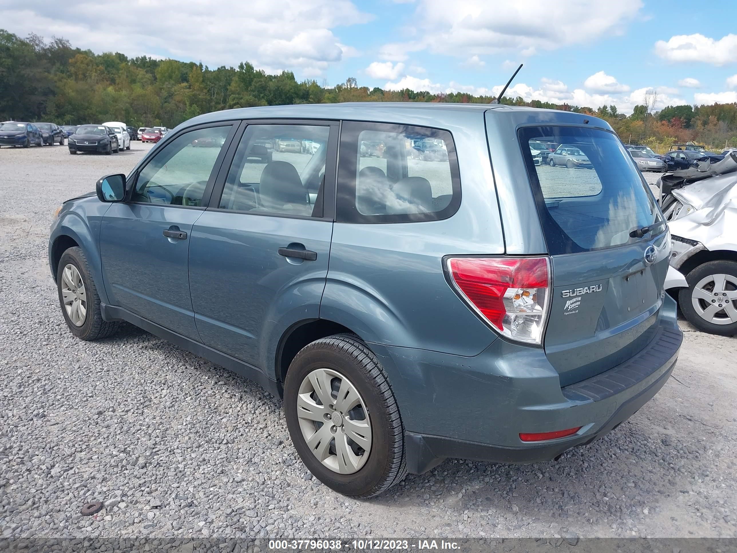 Photo 2 VIN: JF2SH61609H774613 - SUBARU FORESTER 