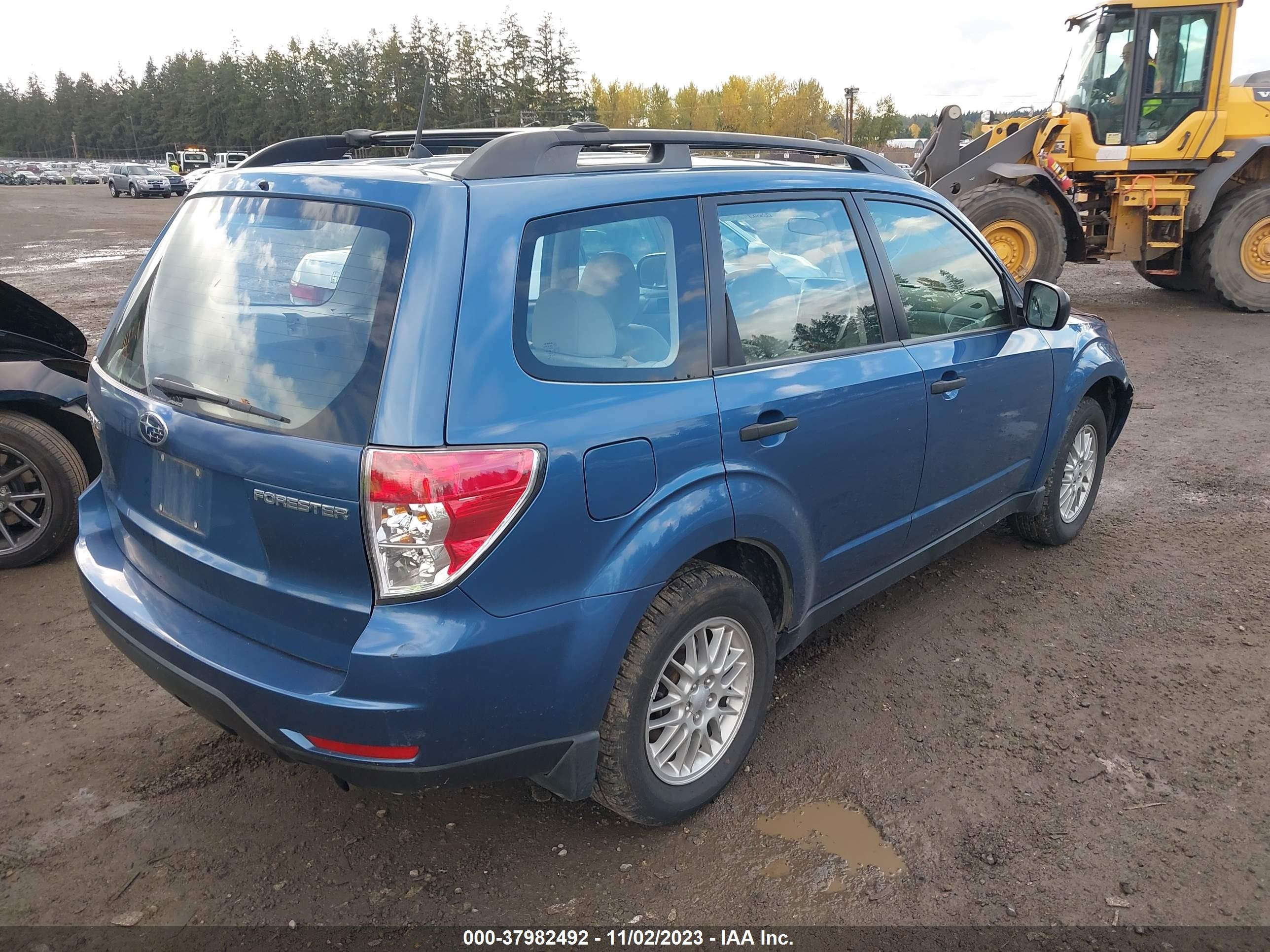 Photo 3 VIN: JF2SH61629G719005 - SUBARU FORESTER 