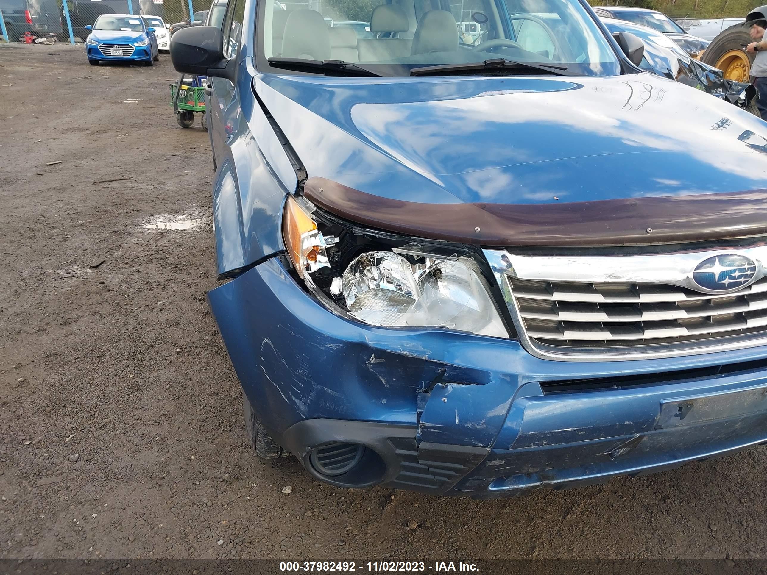 Photo 5 VIN: JF2SH61629G719005 - SUBARU FORESTER 