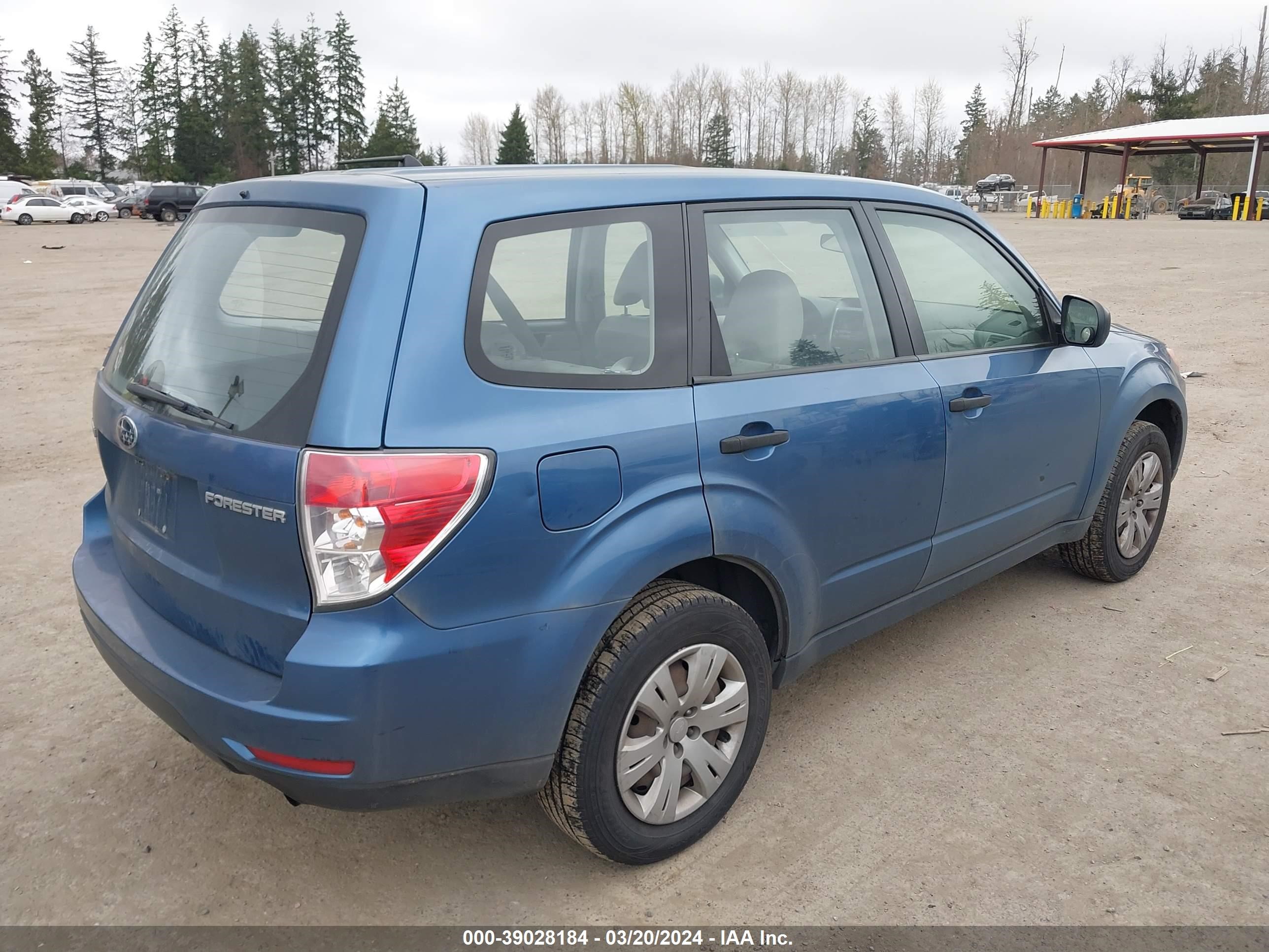 Photo 3 VIN: JF2SH61629H770417 - SUBARU FORESTER 