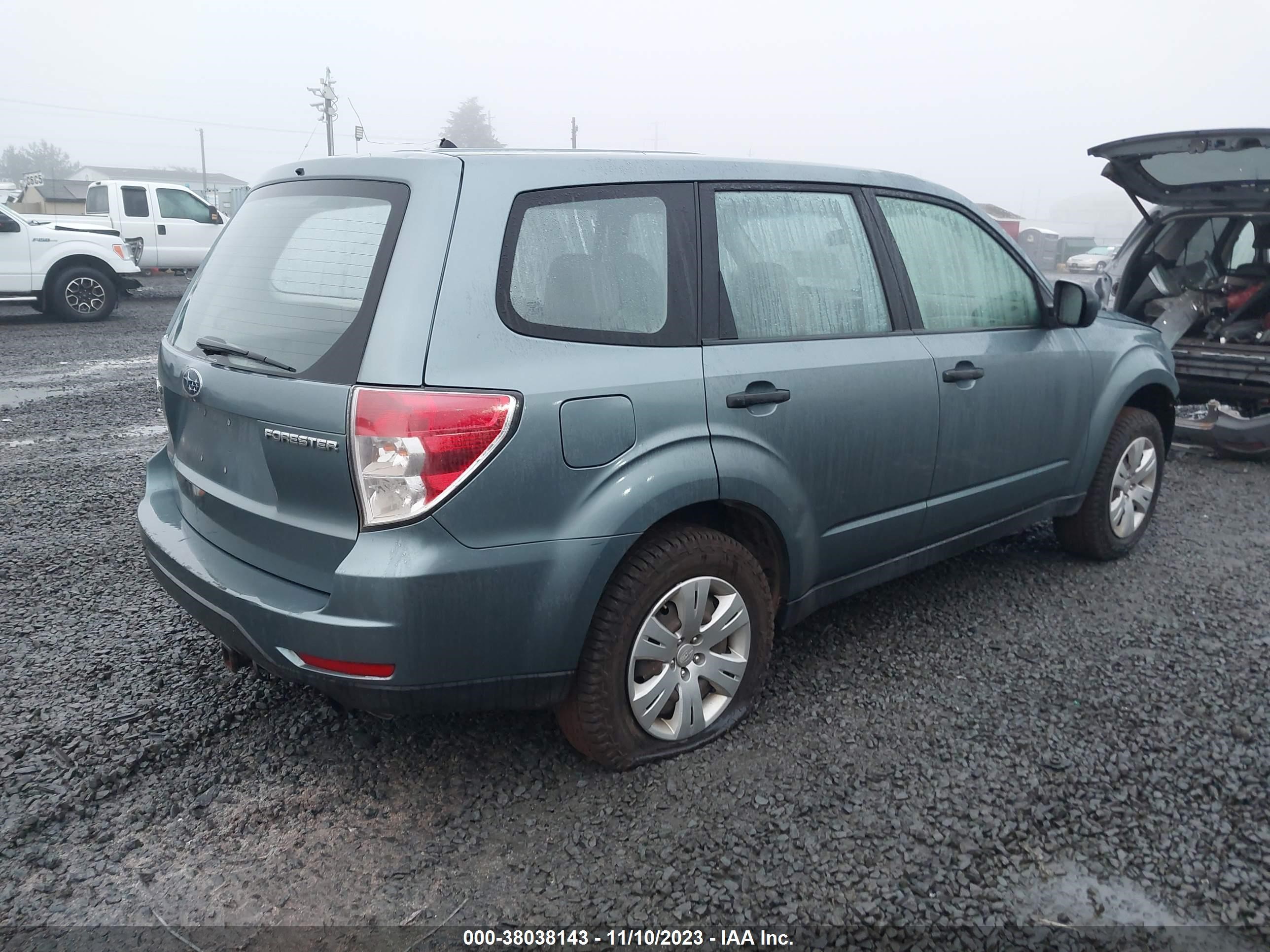 Photo 3 VIN: JF2SH61639H731111 - SUBARU FORESTER 