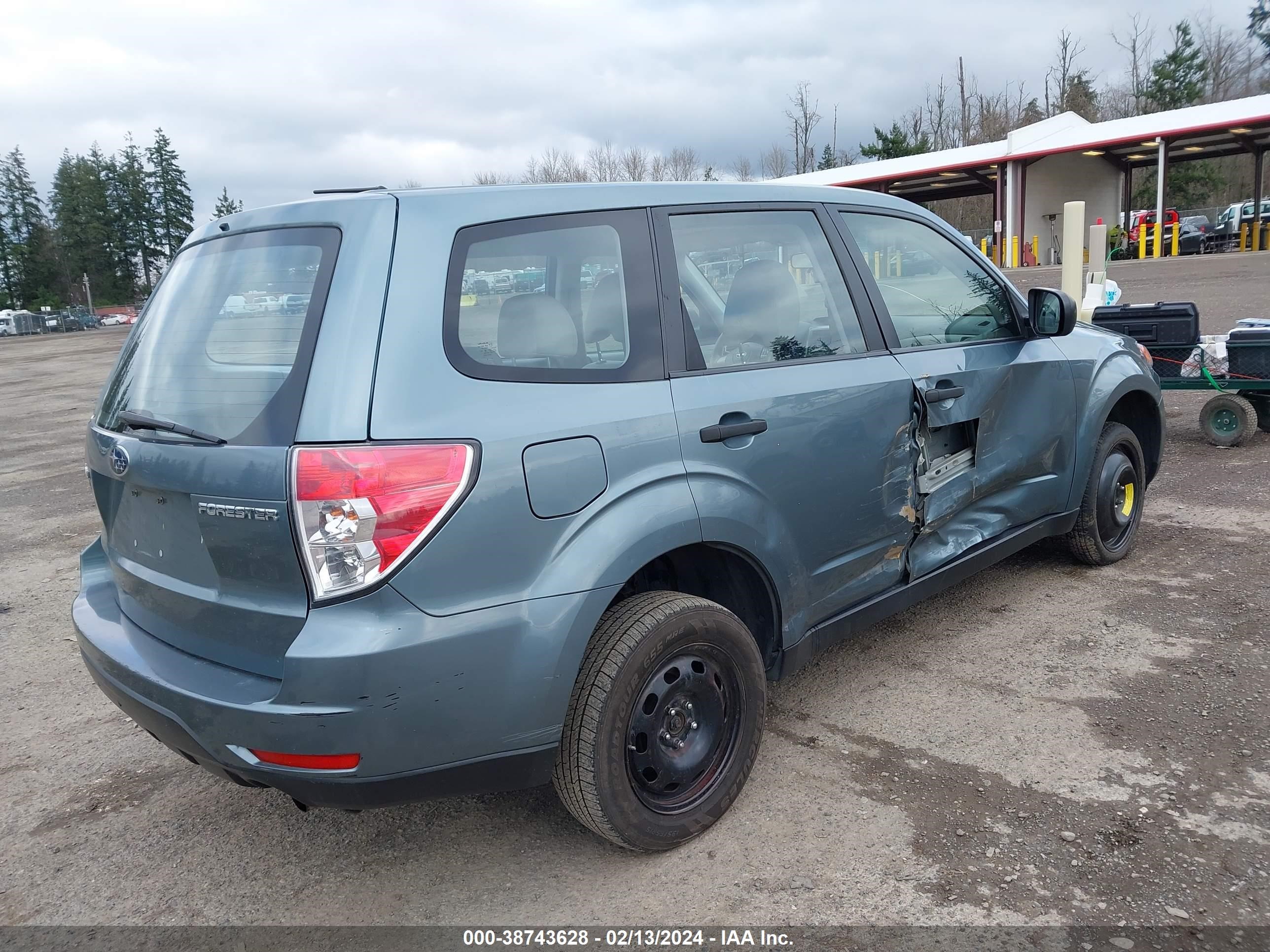 Photo 3 VIN: JF2SH61659H731529 - SUBARU FORESTER 