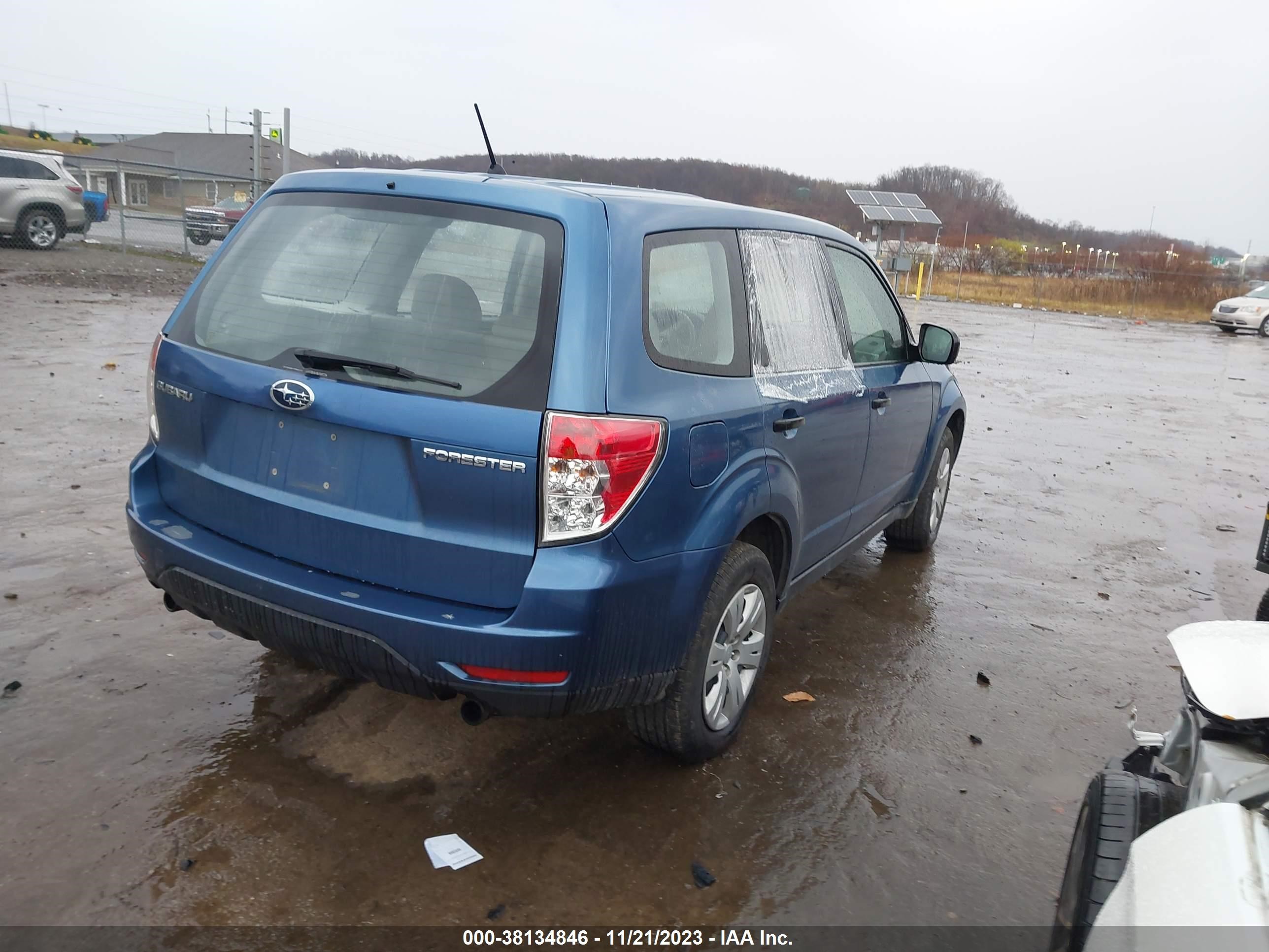 Photo 3 VIN: JF2SH61699H797064 - SUBARU FORESTER 