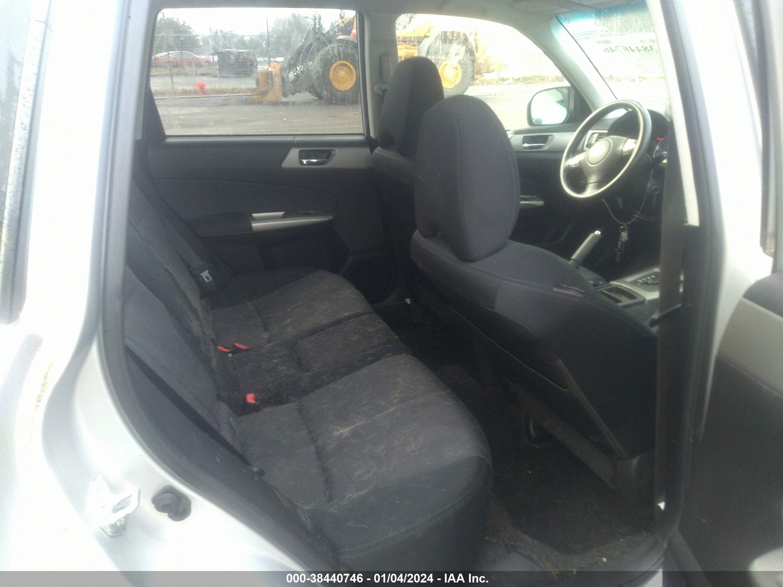 Photo 7 VIN: JF2SH63649H783506 - SUBARU FORESTER 