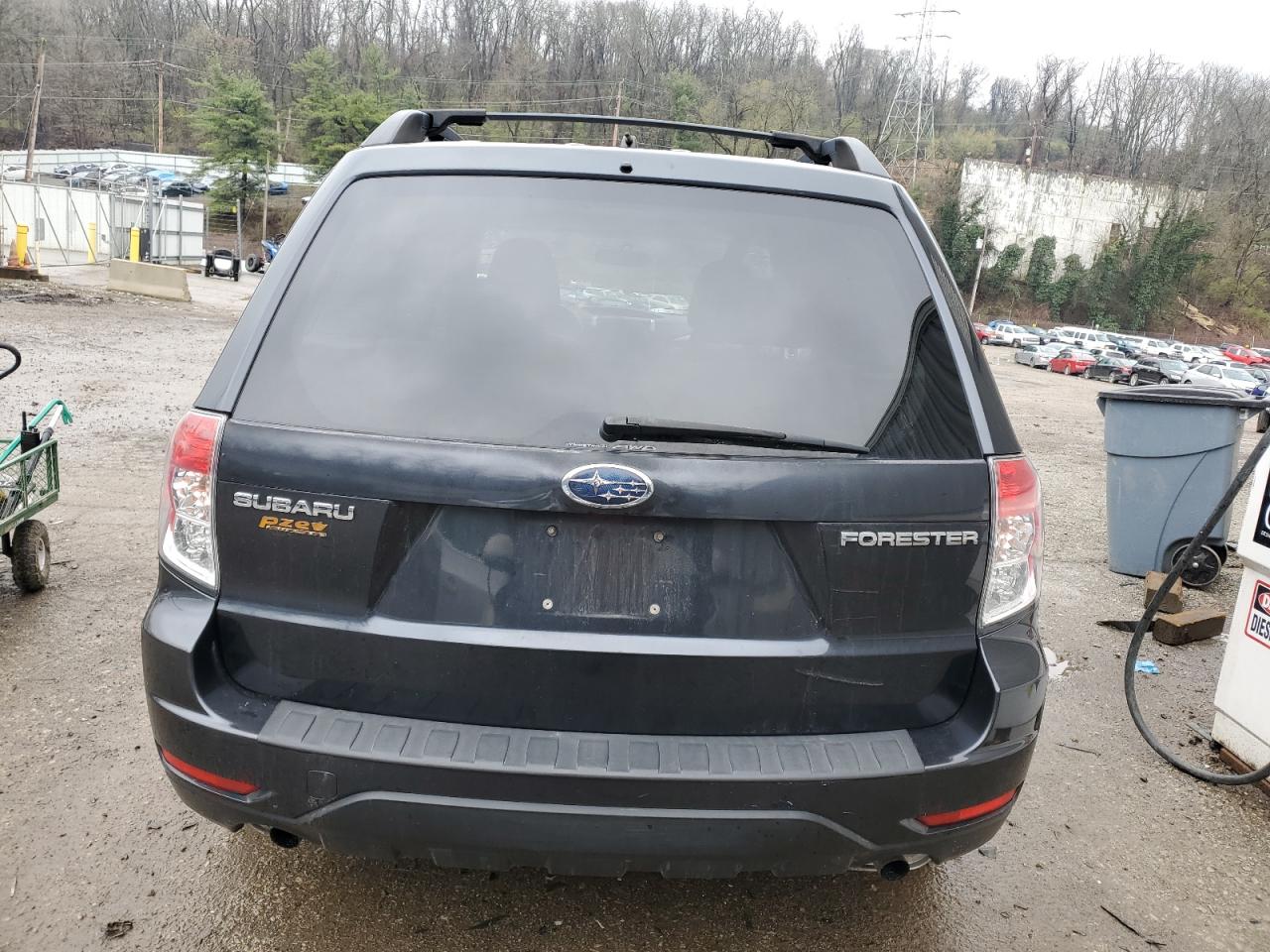 Photo 5 VIN: JF2SH63689H723938 - SUBARU FORESTER 