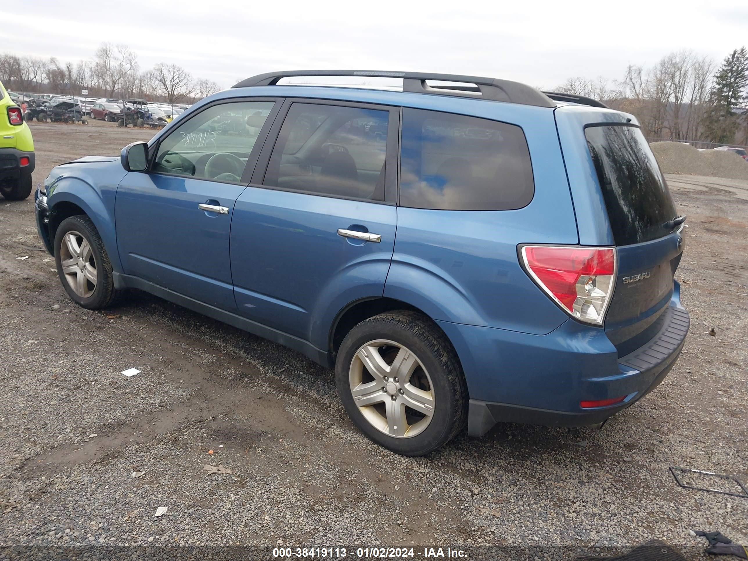 Photo 2 VIN: JF2SH63699H702578 - SUBARU FORESTER 