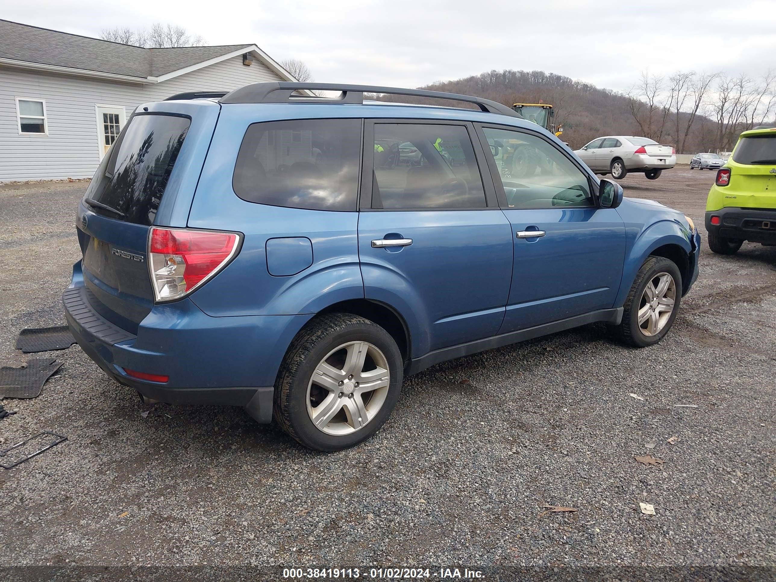 Photo 3 VIN: JF2SH63699H702578 - SUBARU FORESTER 