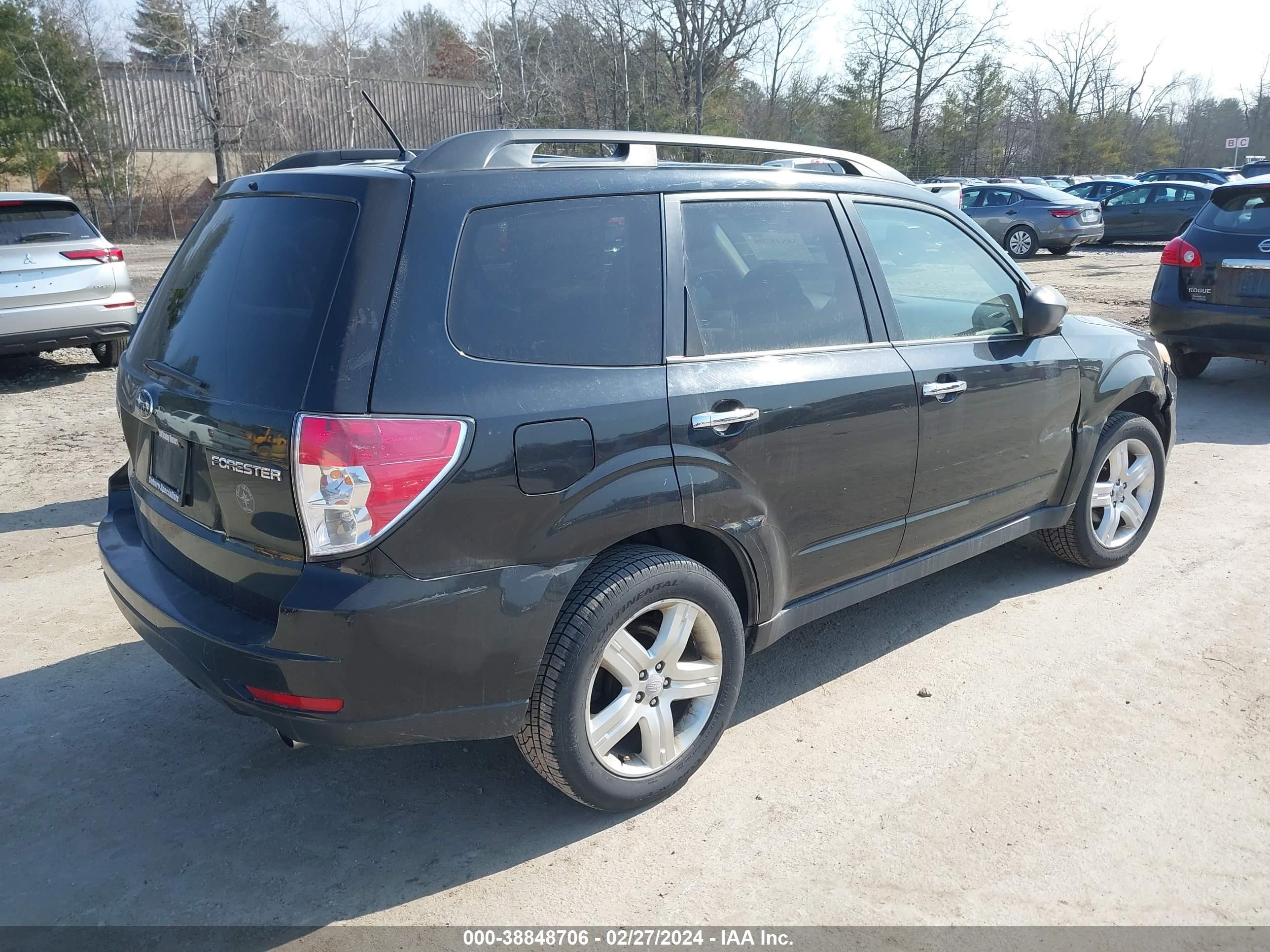 Photo 3 VIN: JF2SH64609H779158 - SUBARU FORESTER 