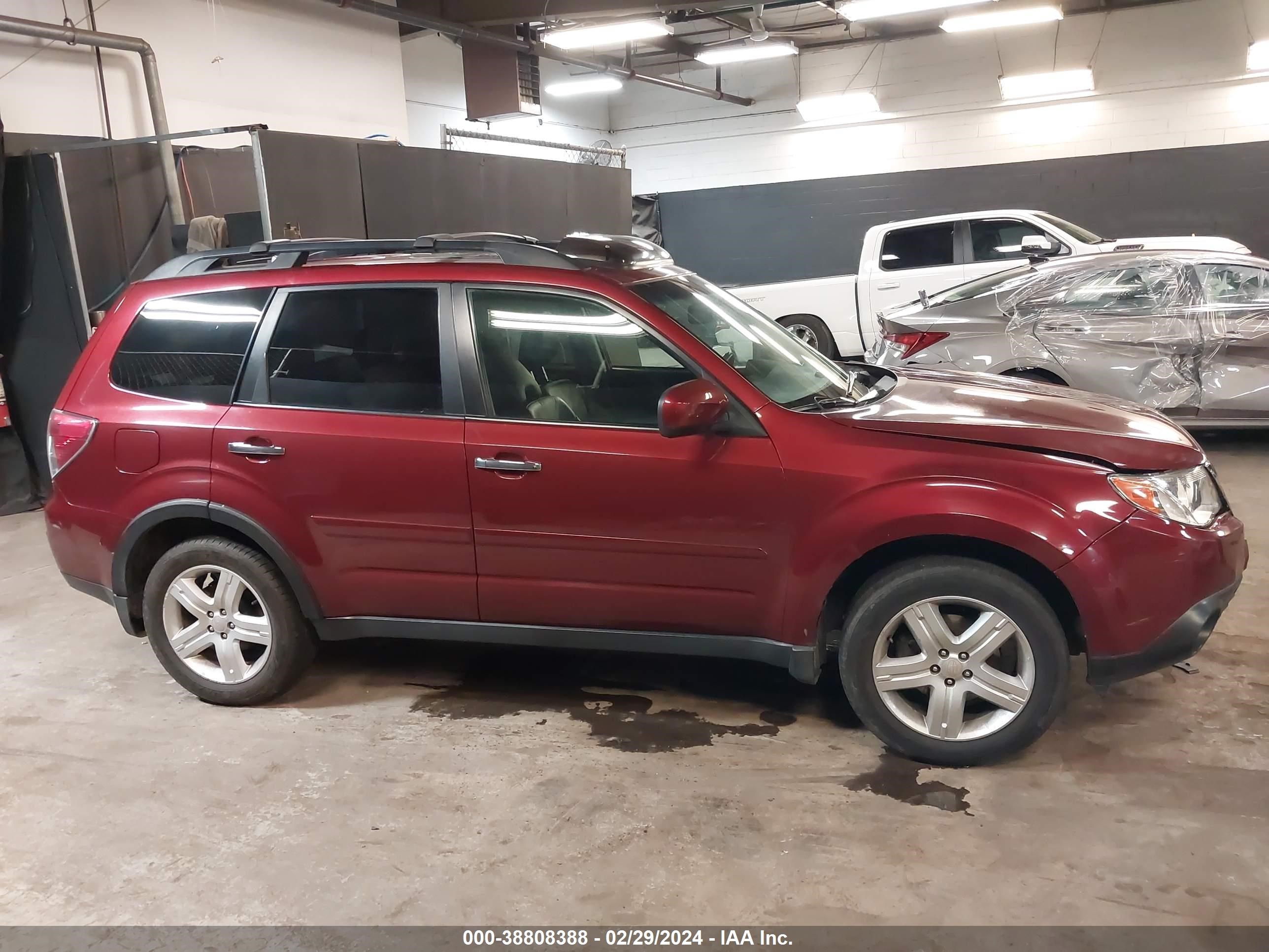 Photo 12 VIN: JF2SH64669H768620 - SUBARU FORESTER 