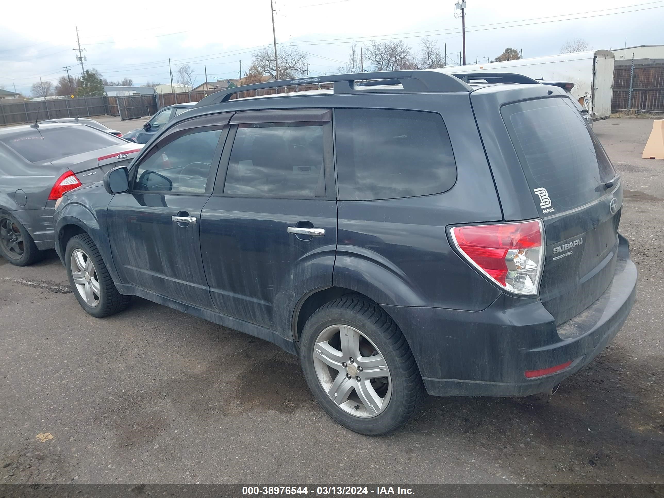 Photo 2 VIN: JF2SH64689H757375 - SUBARU FORESTER 