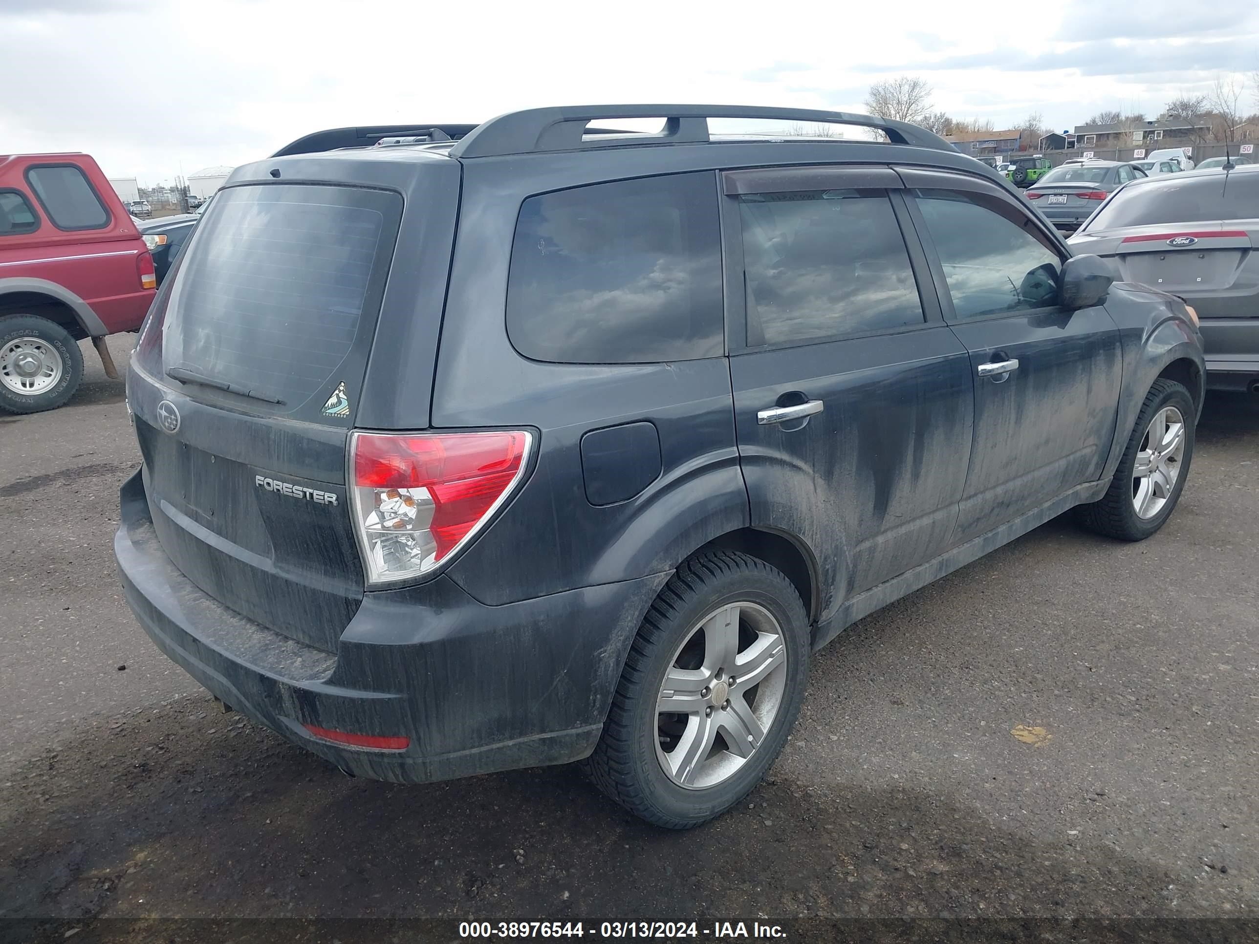 Photo 3 VIN: JF2SH64689H757375 - SUBARU FORESTER 