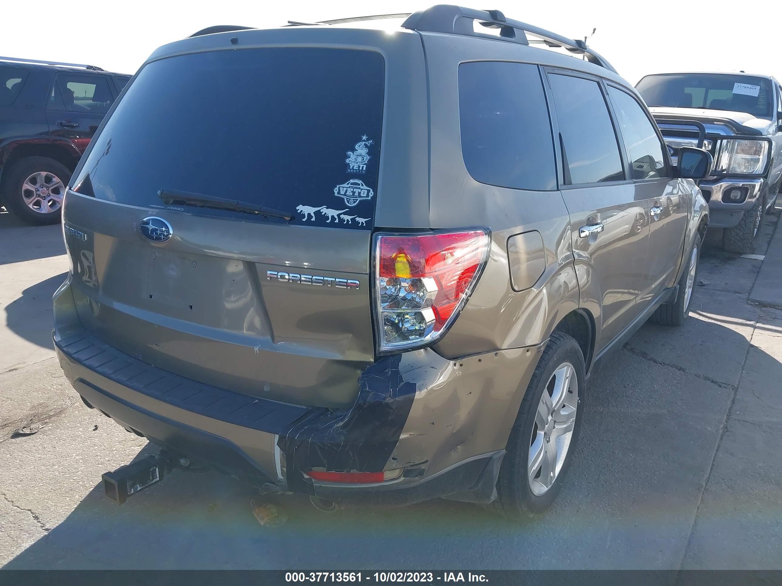 Photo 3 VIN: JF2SH64699H745428 - SUBARU FORESTER 