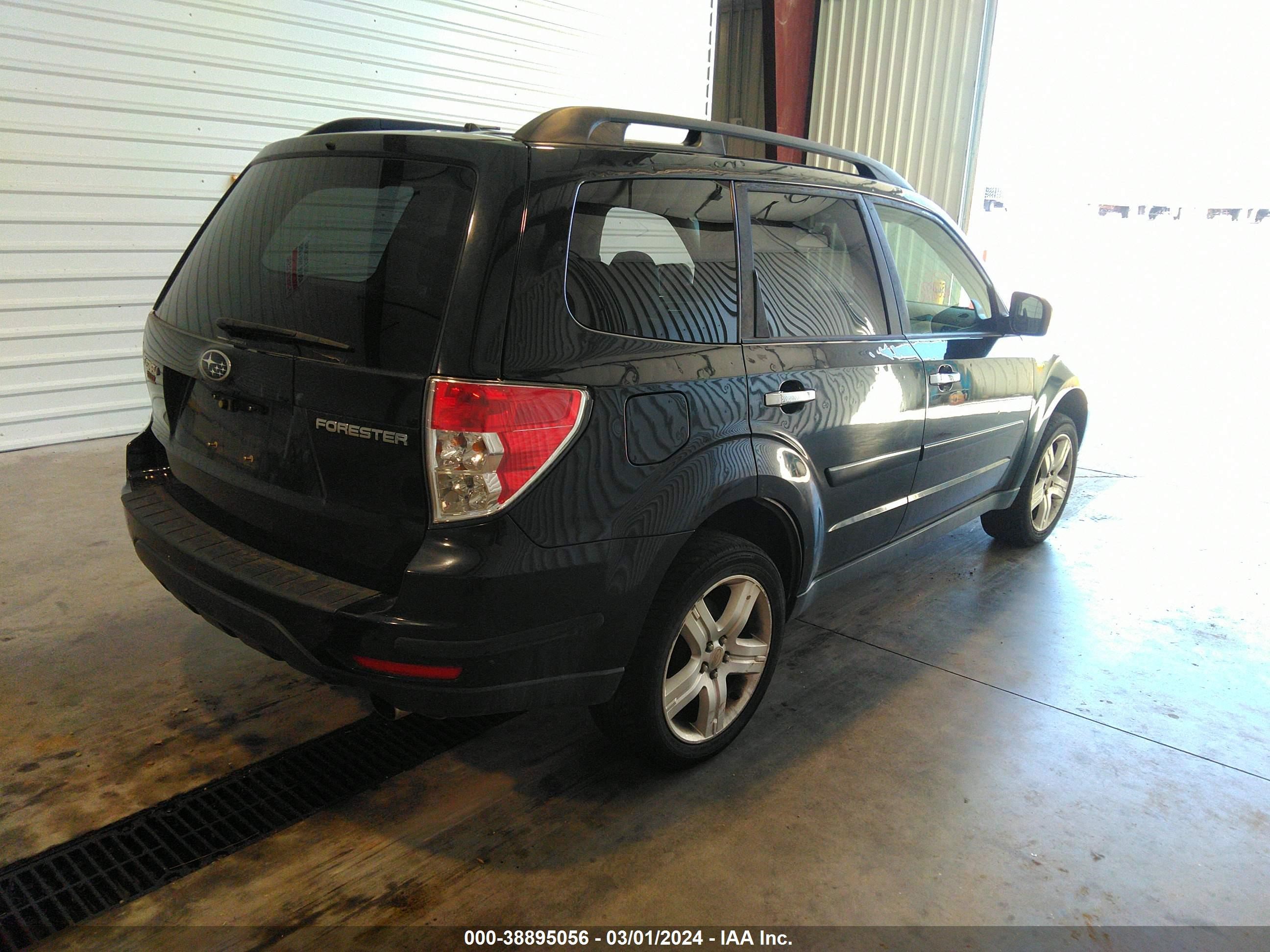 Photo 3 VIN: JF2SH646X9H762383 - SUBARU FORESTER 