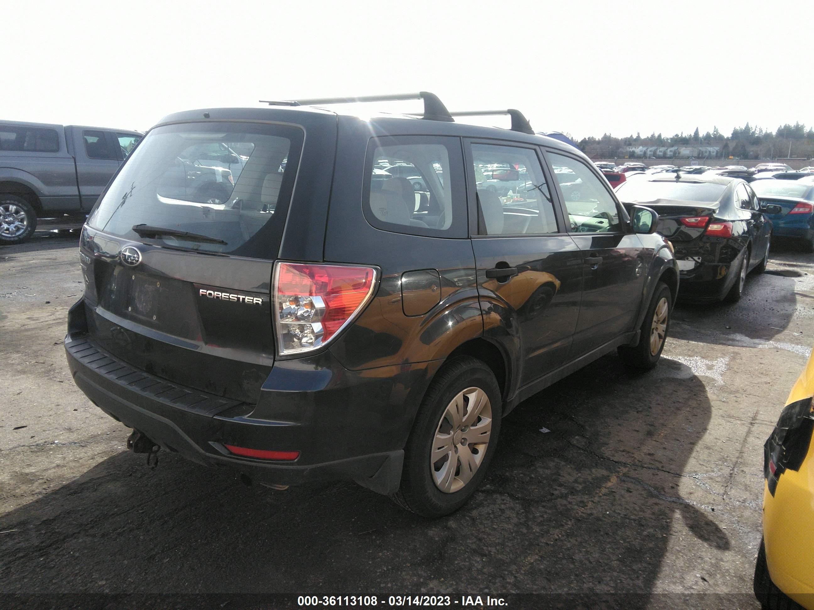 Photo 3 VIN: JF2SH6AC3AH732074 - SUBARU FORESTER 