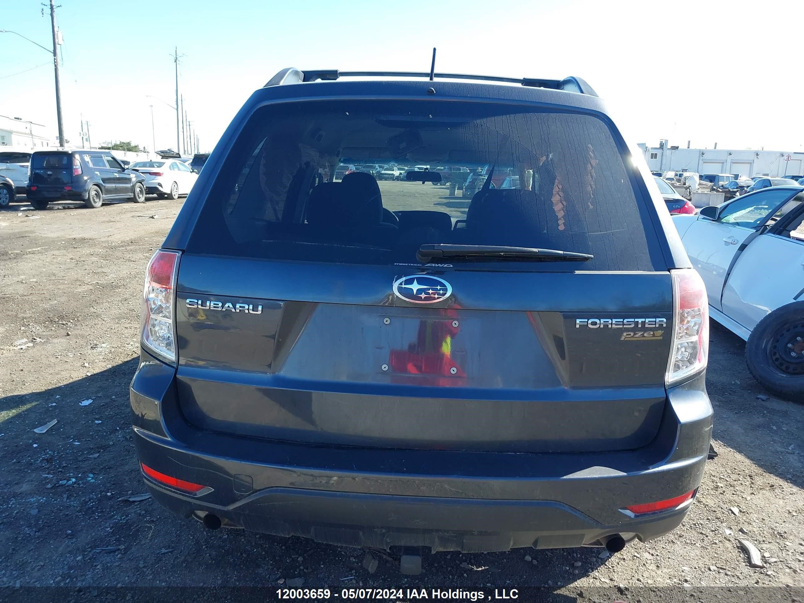 Photo 16 VIN: JF2SH6BC6AH744220 - SUBARU FORESTER 